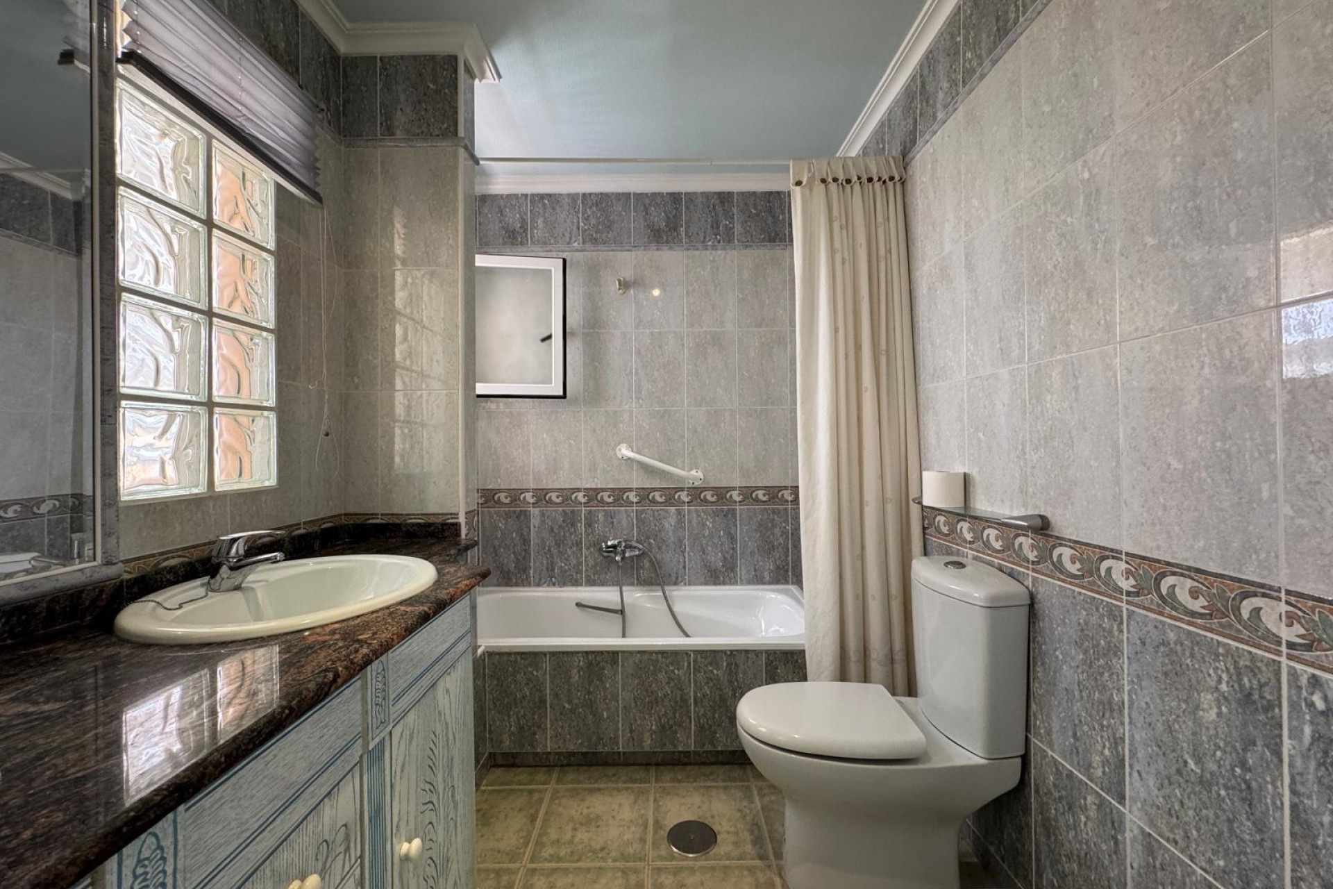 Resale - Townhouse - Guardamar del Segura - Urbanizaciones