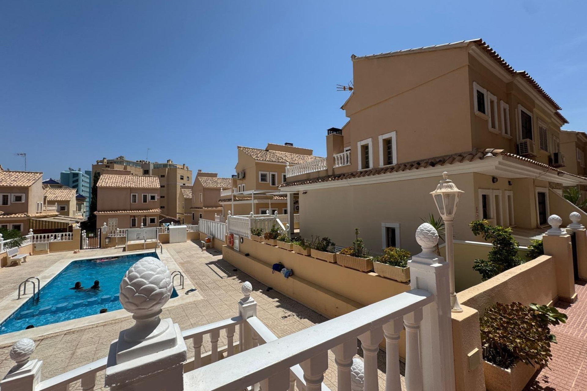 Resale - Townhouse - Guardamar del Segura - Urbanizaciones