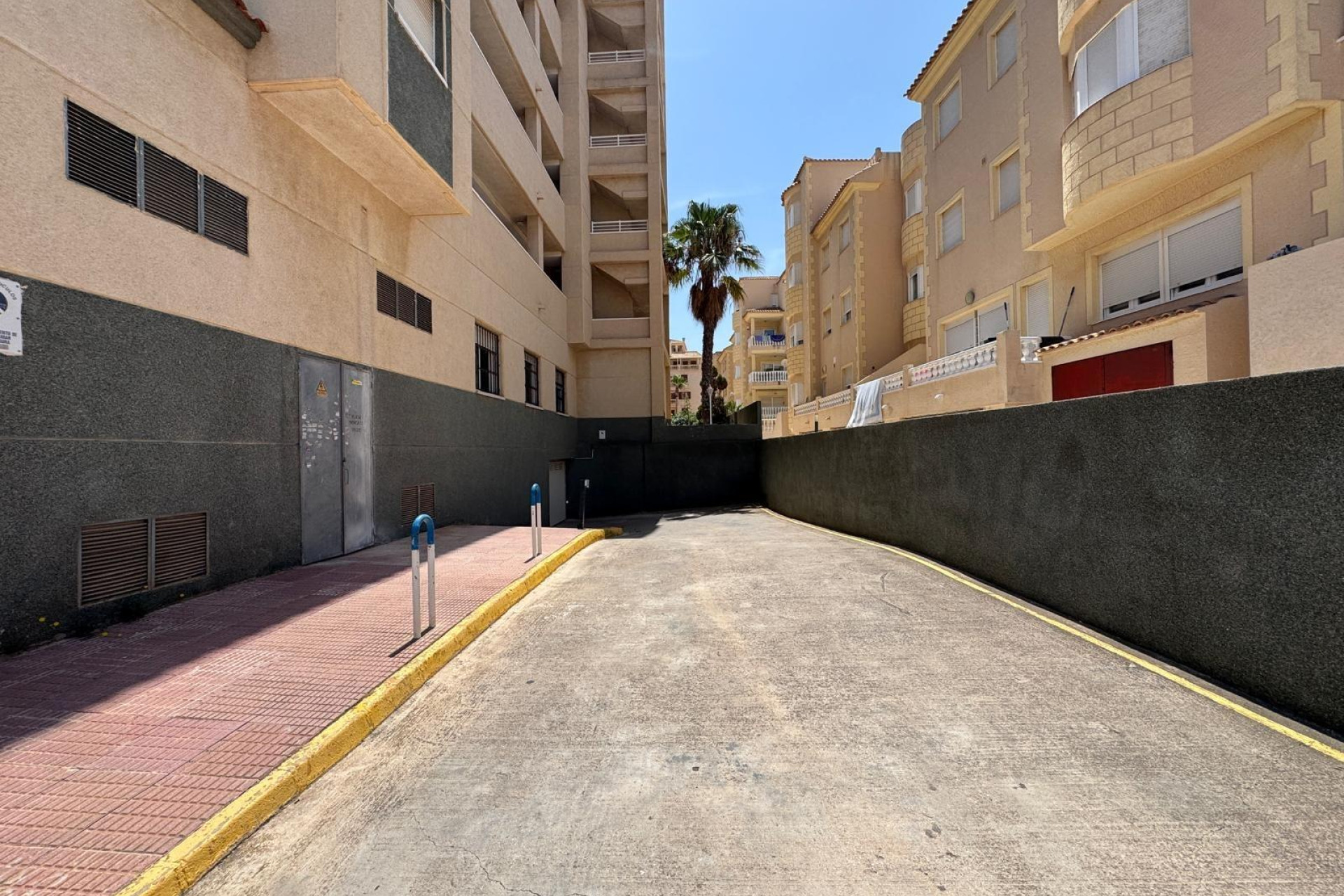 Resale - Townhouse - Guardamar del Segura - Urbanizaciones