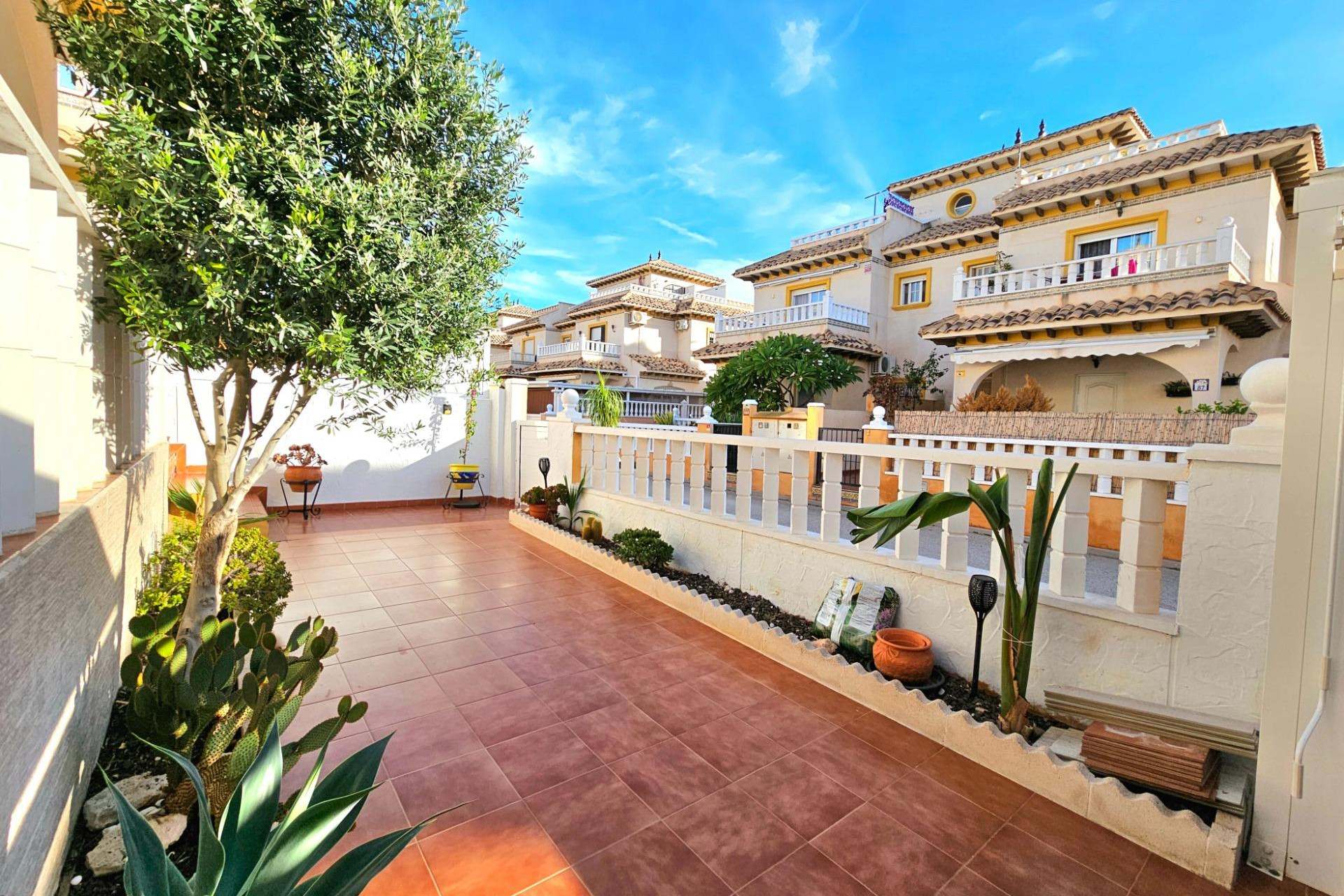 Resale - Townhouse - Orihuela Costa - Lomas de Cabo Roig