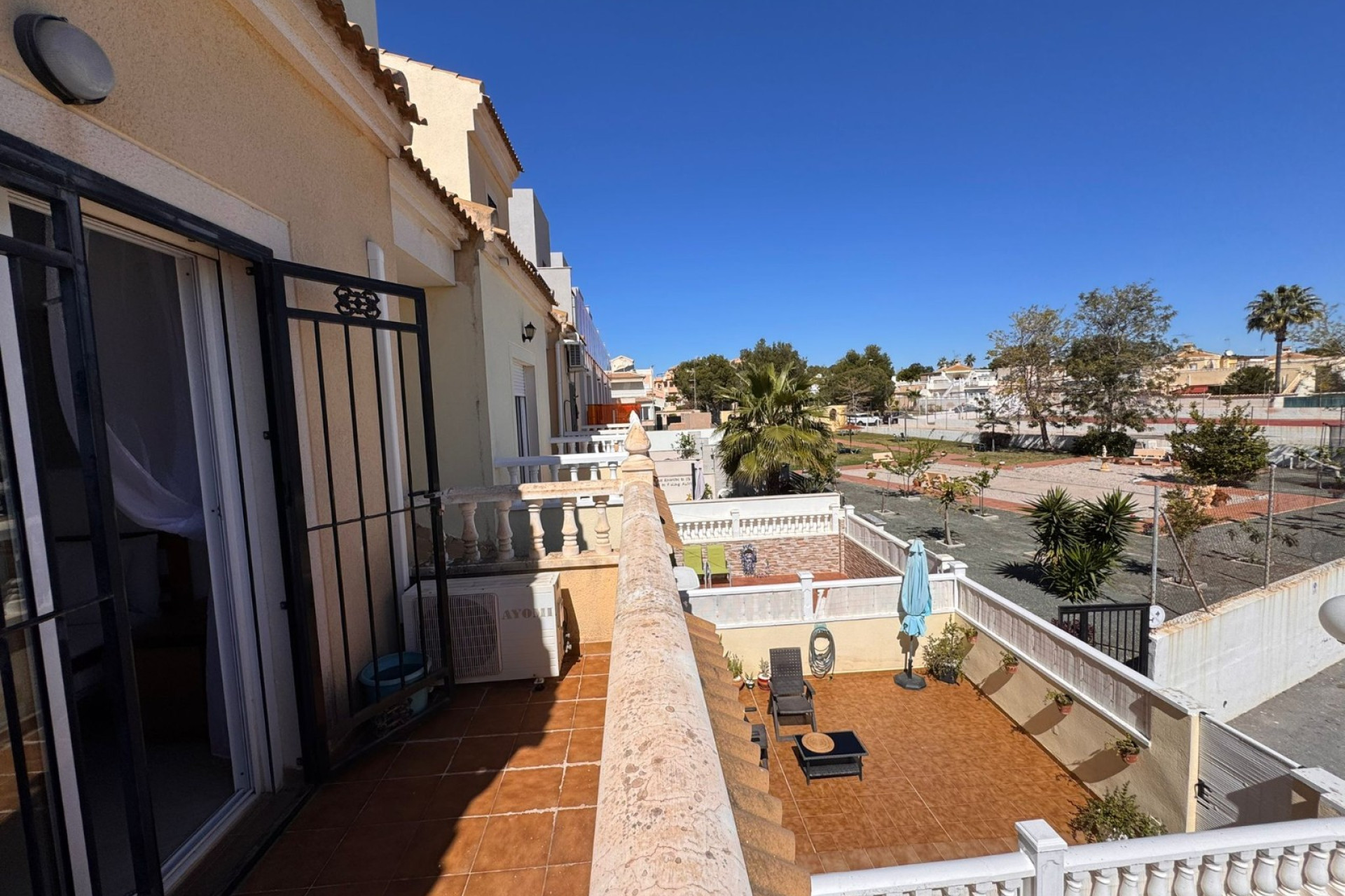 Resale - Townhouse - Orihuela Costa - Lomas de Don Juan