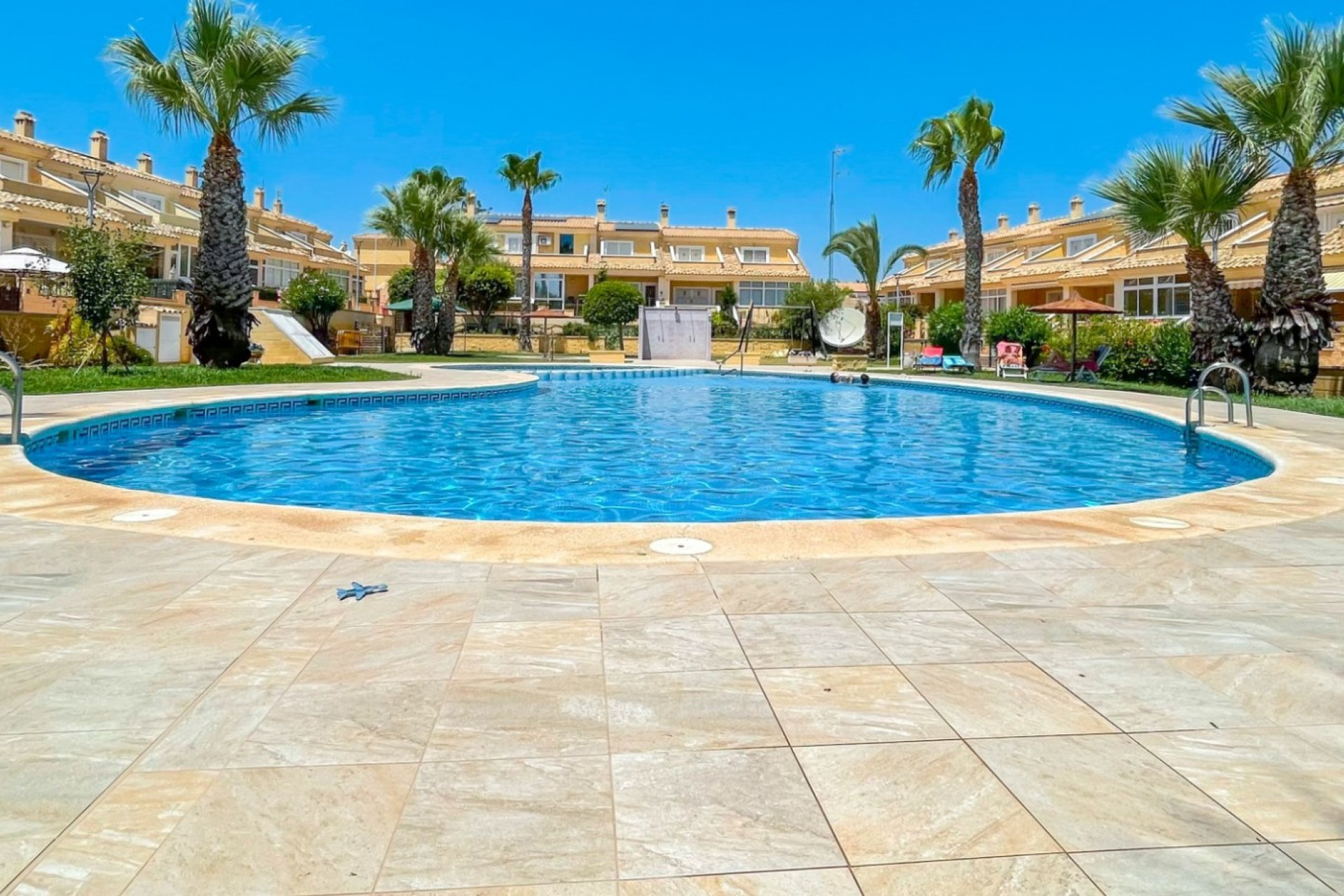 Resale - Townhouse - Orihuela Costa - Punta Prima