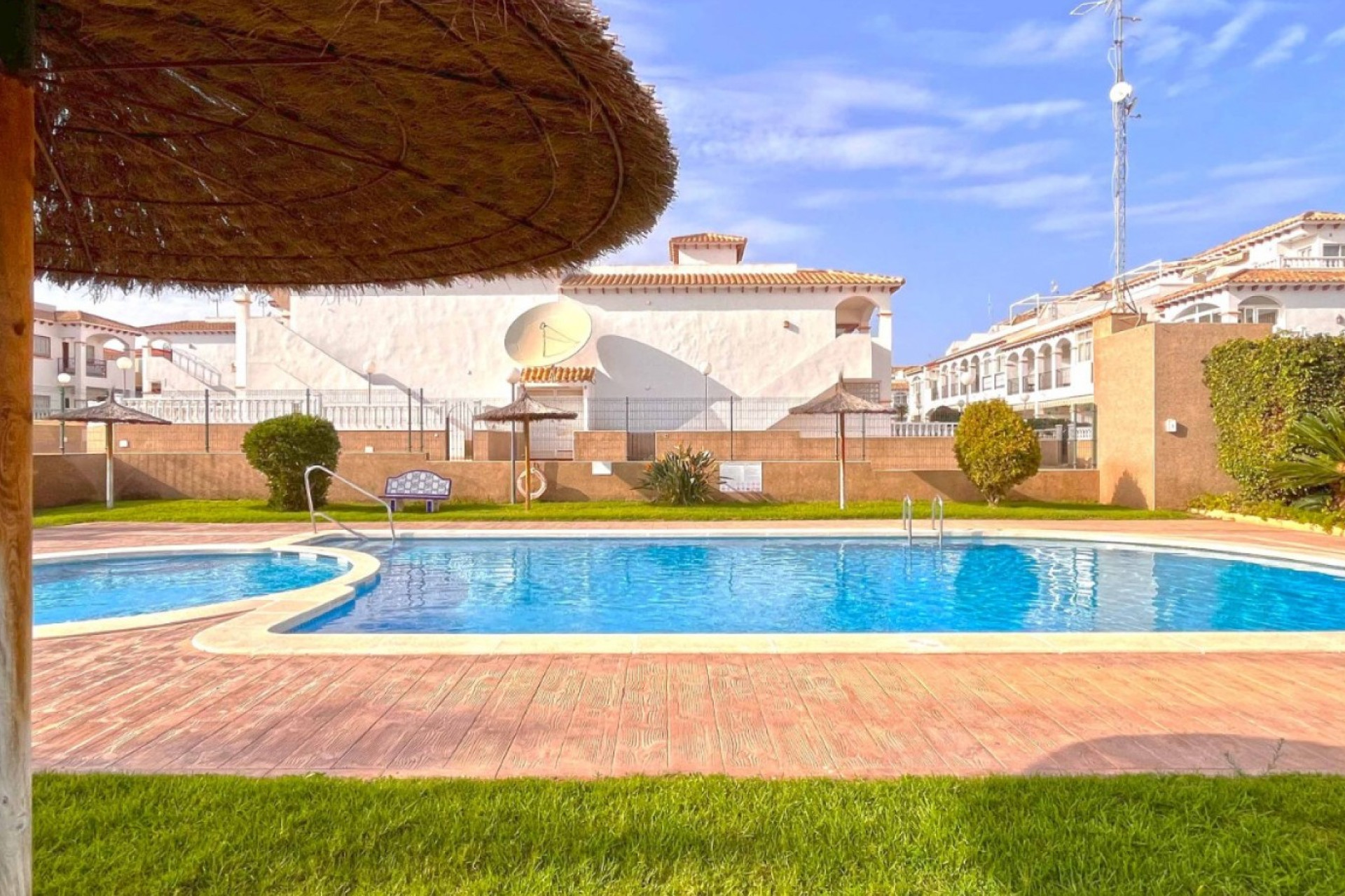 Resale - Townhouse - Orihuela Costa - Punta Prima