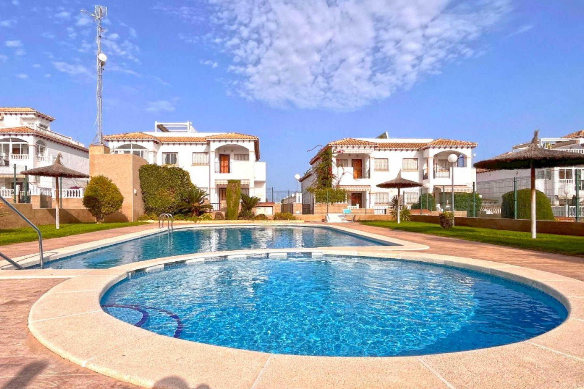 Resale - Townhouse - Orihuela Costa - Punta Prima