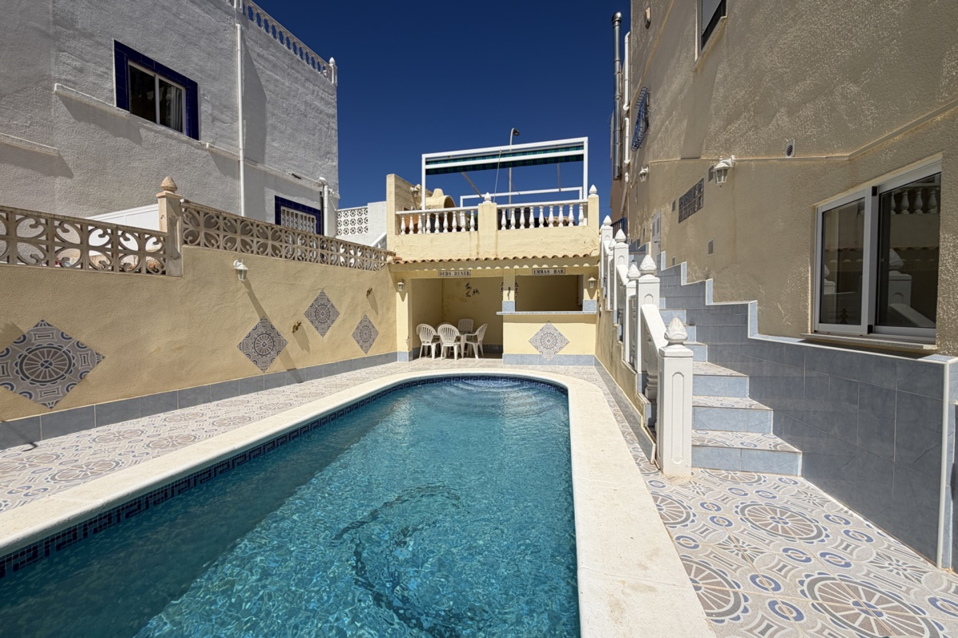 Resale - Townhouse - San Miguel de Salinas - San Miguel - Town