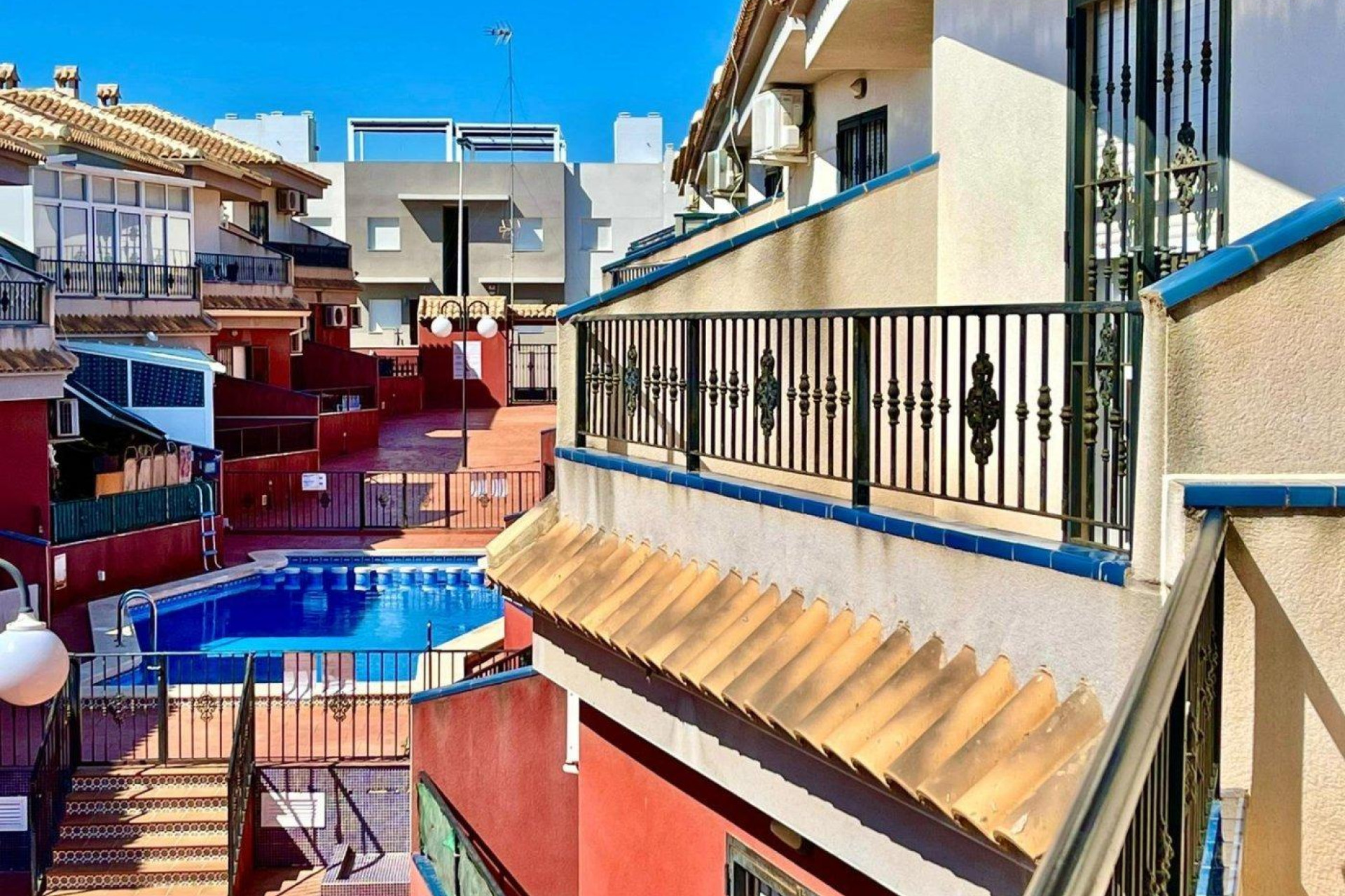 Resale - Townhouse - Torrevieja - Aguas Nuevas