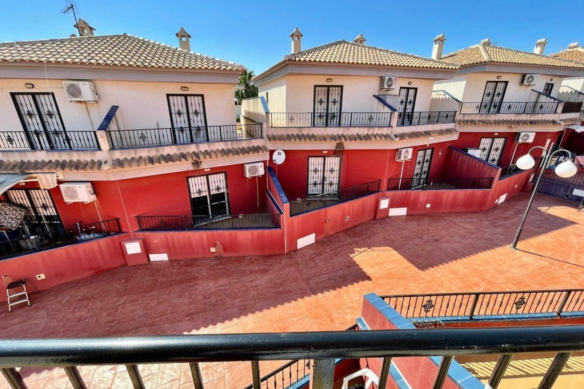 Resale - Townhouse - Torrevieja - Aguas Nuevas