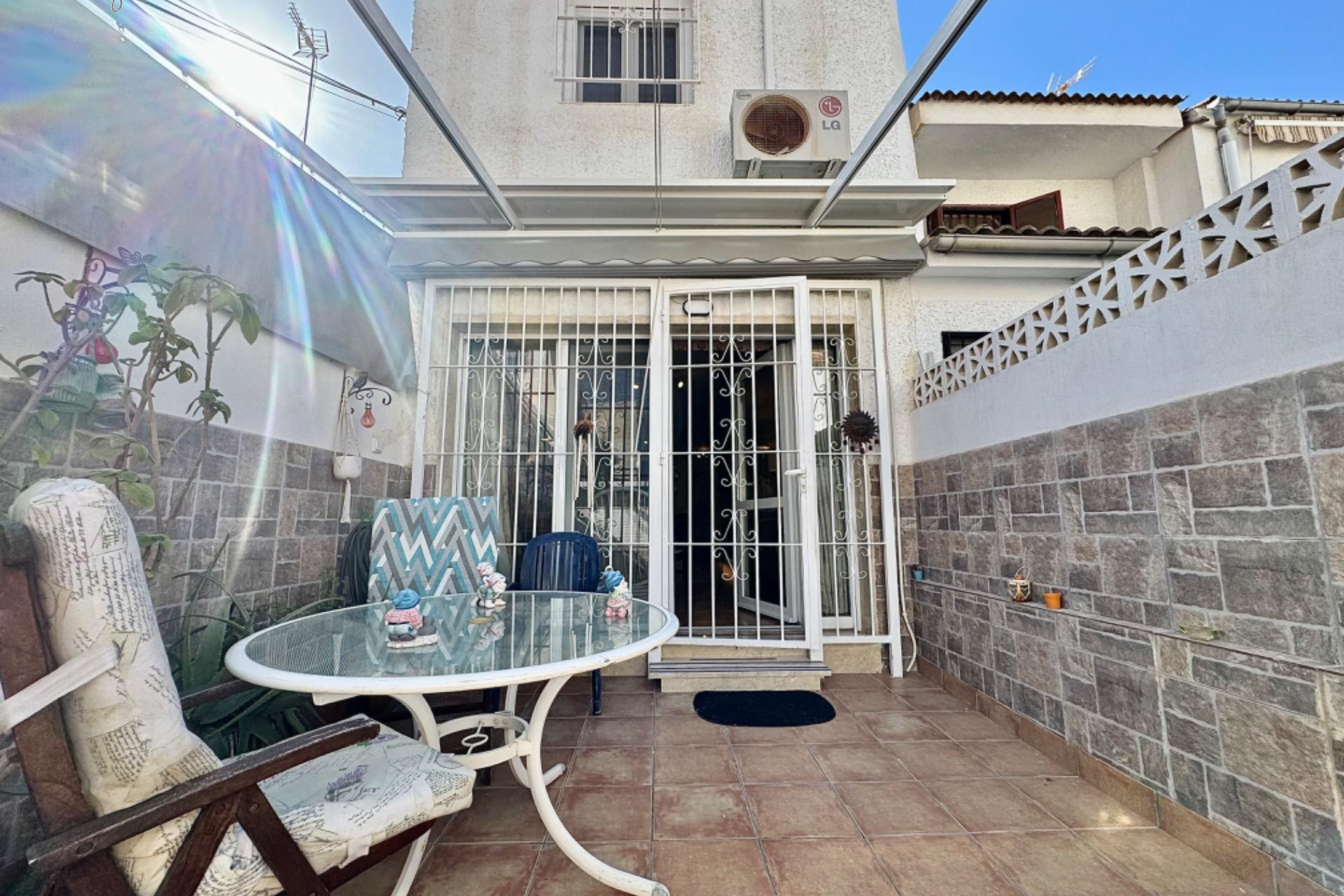 Resale - Townhouse - Torrevieja - Calas blanca