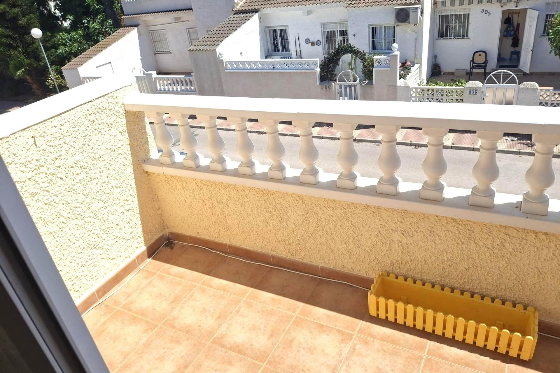 Resale - Townhouse - Torrevieja - El limonar