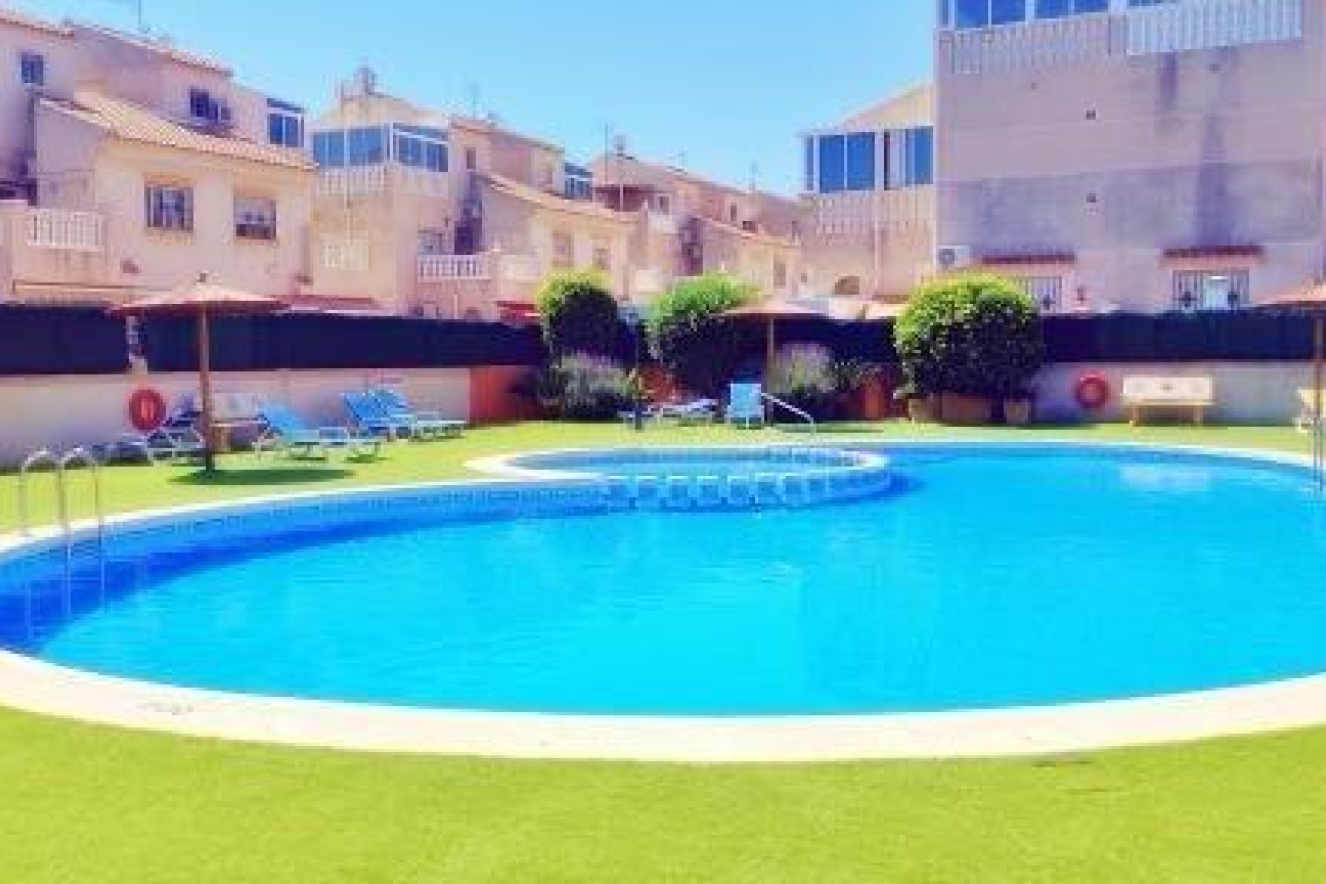 Resale - Townhouse - Torrevieja - El limonar