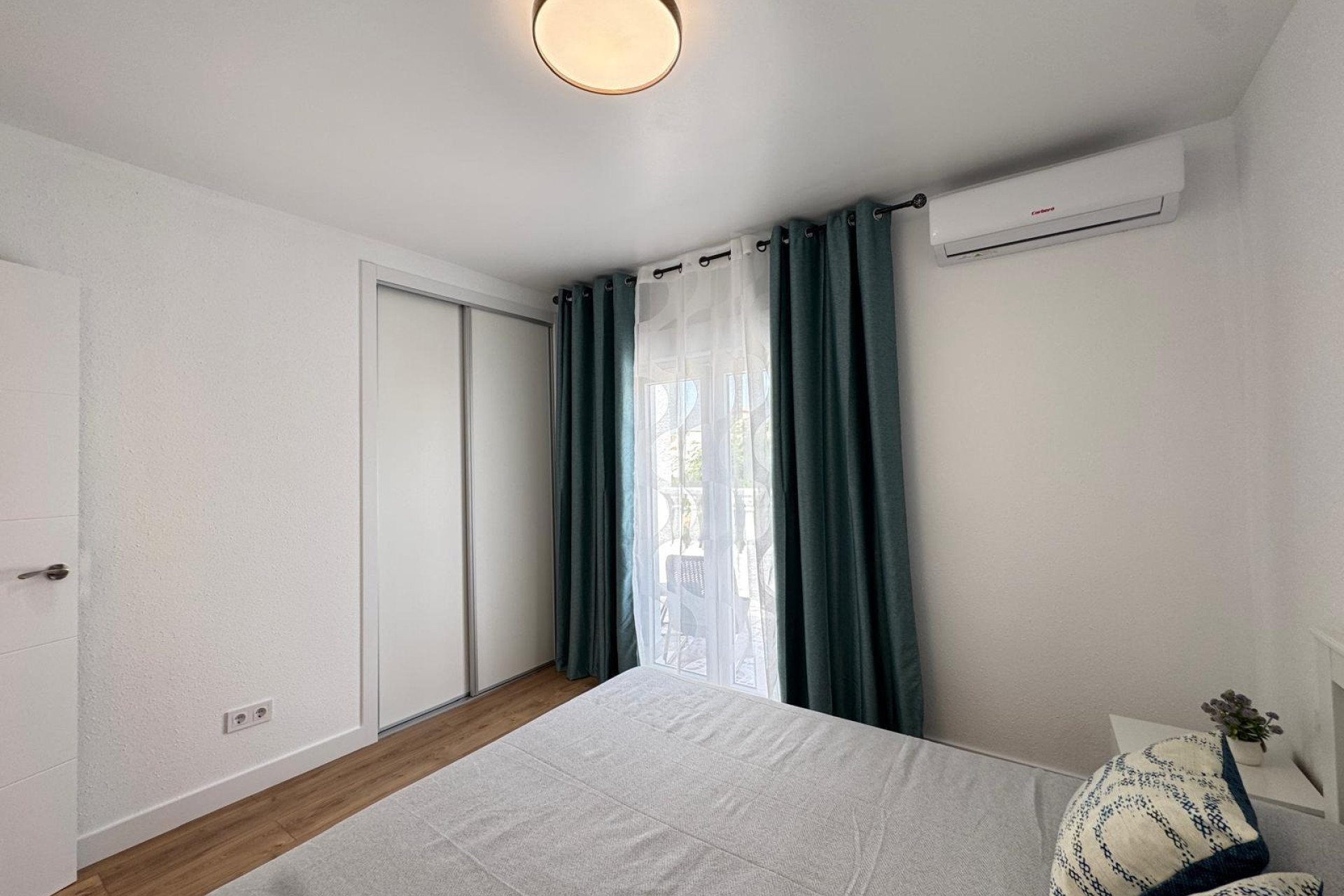 Resale - Townhouse - Torrevieja - Playa del Cura