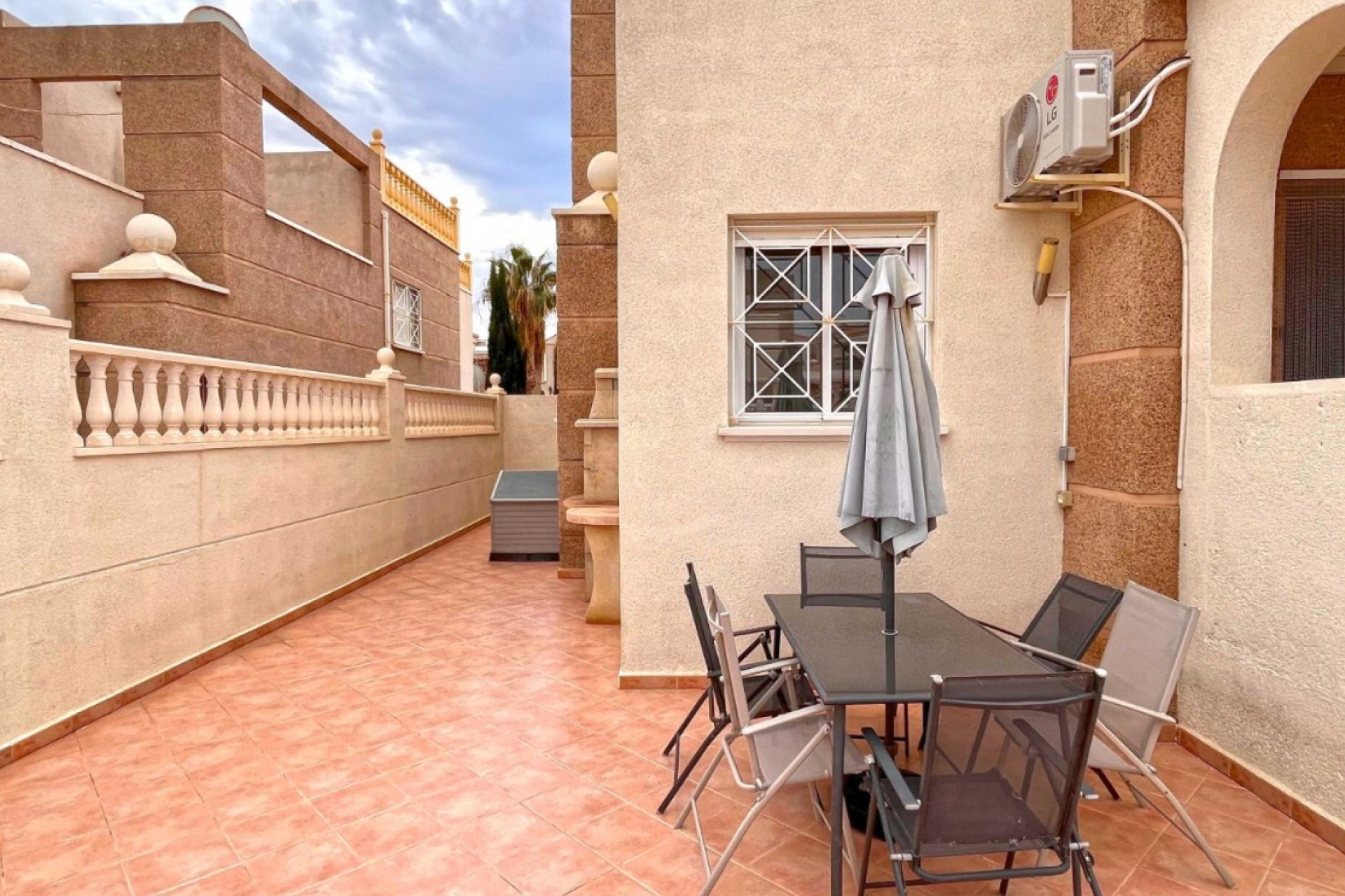 Resale - Townhouse - Torrevieja - Torrelamata - La Mata