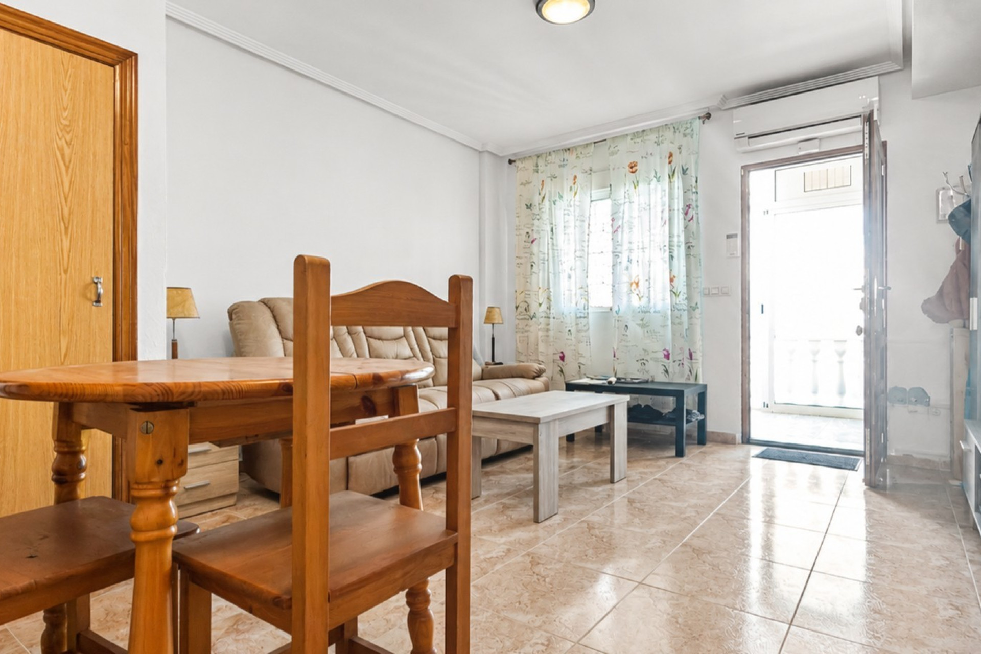 Resale - Townhouse - Torrevieja - Torrevieja - Centre