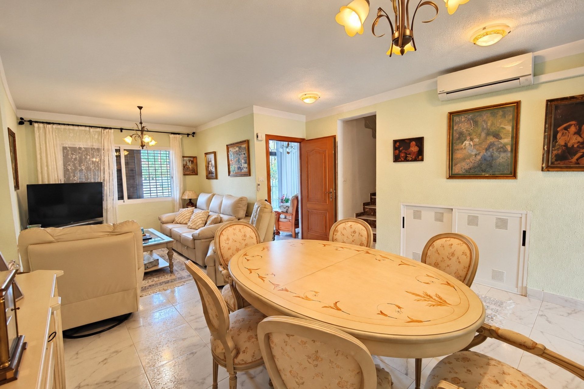 Resale - Townhouse - Torrevieja - Torrevieja - Centre