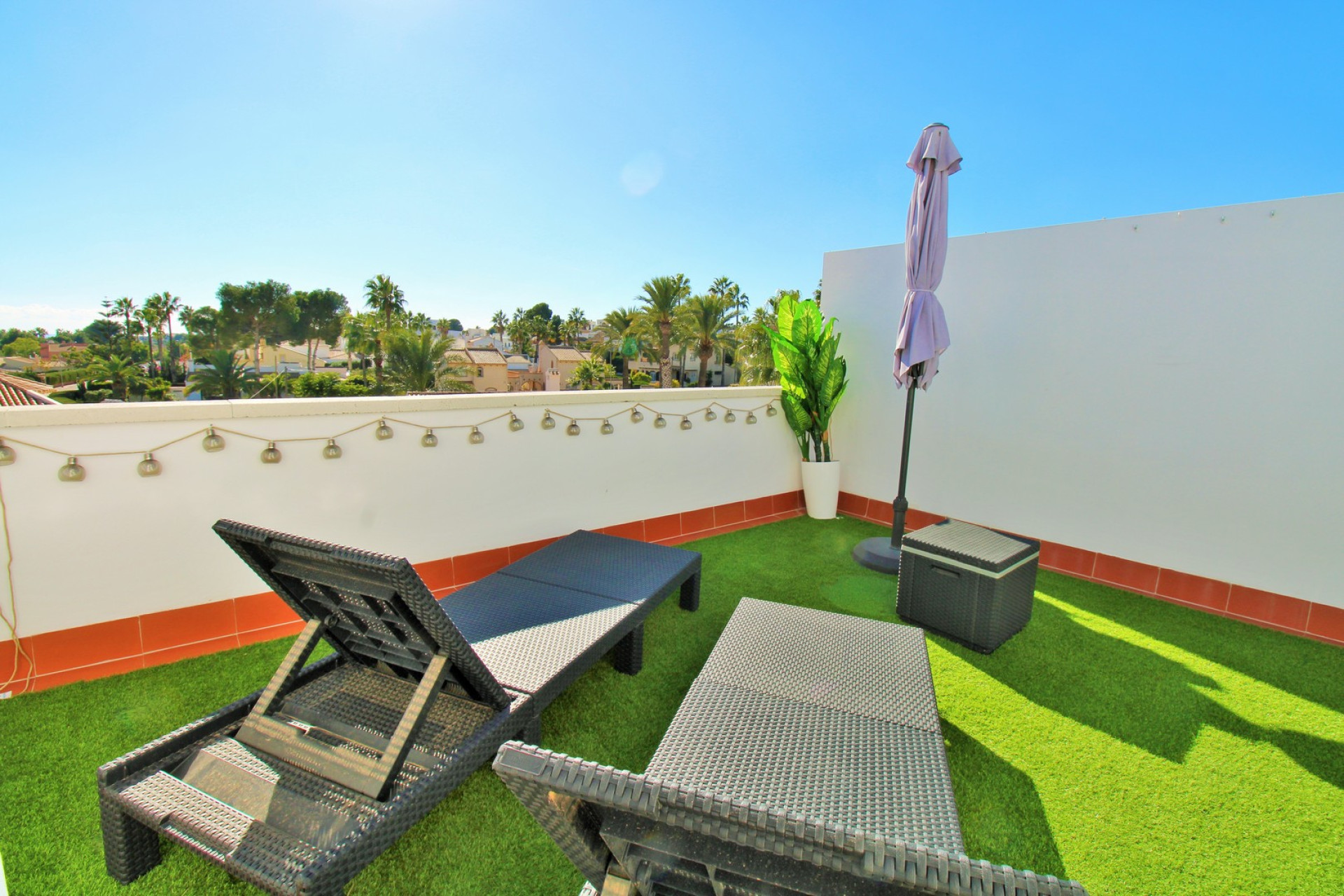 Resale - Townhouse - Villamartin - Las Violetas
