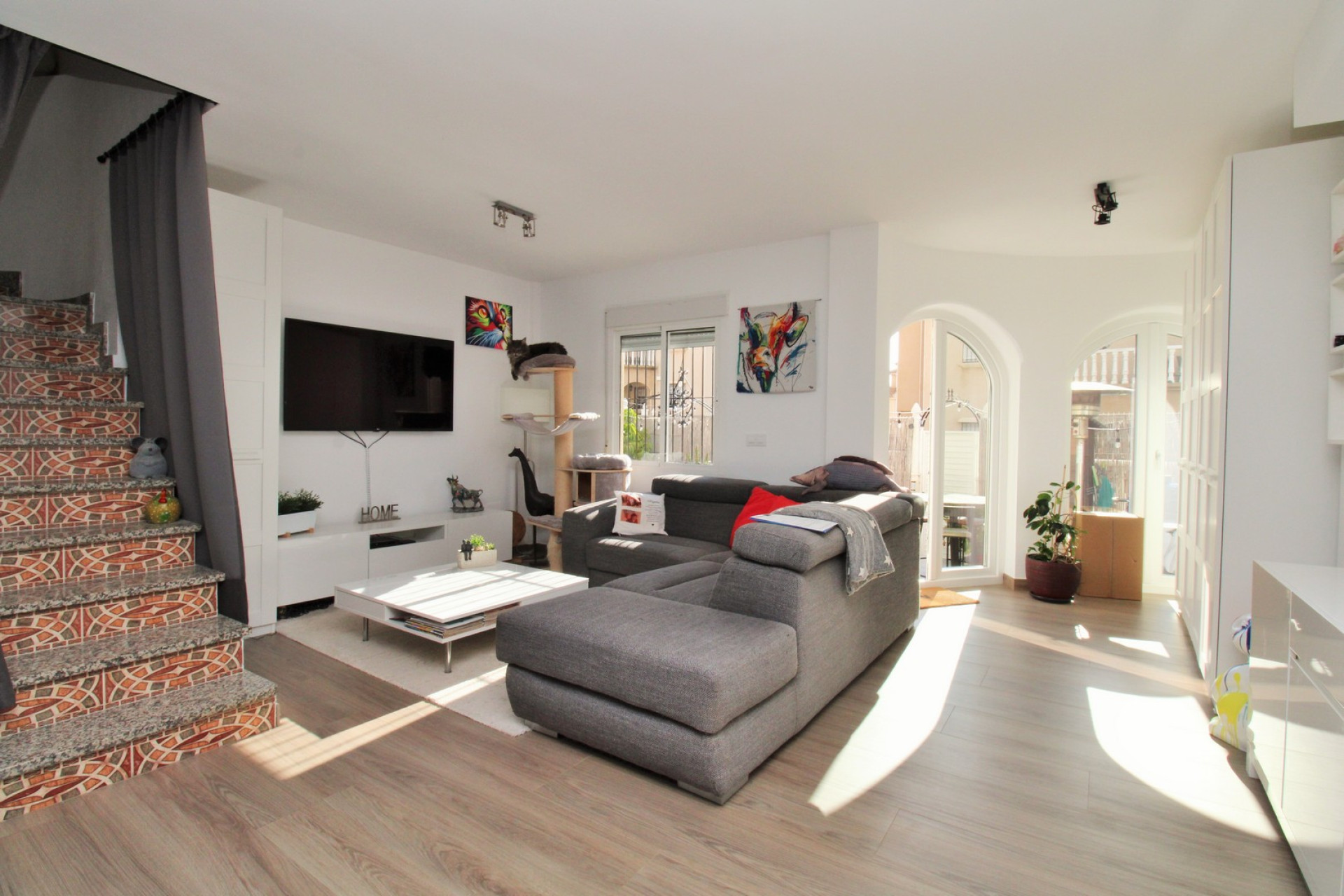 Resale - Townhouse - Villamartin