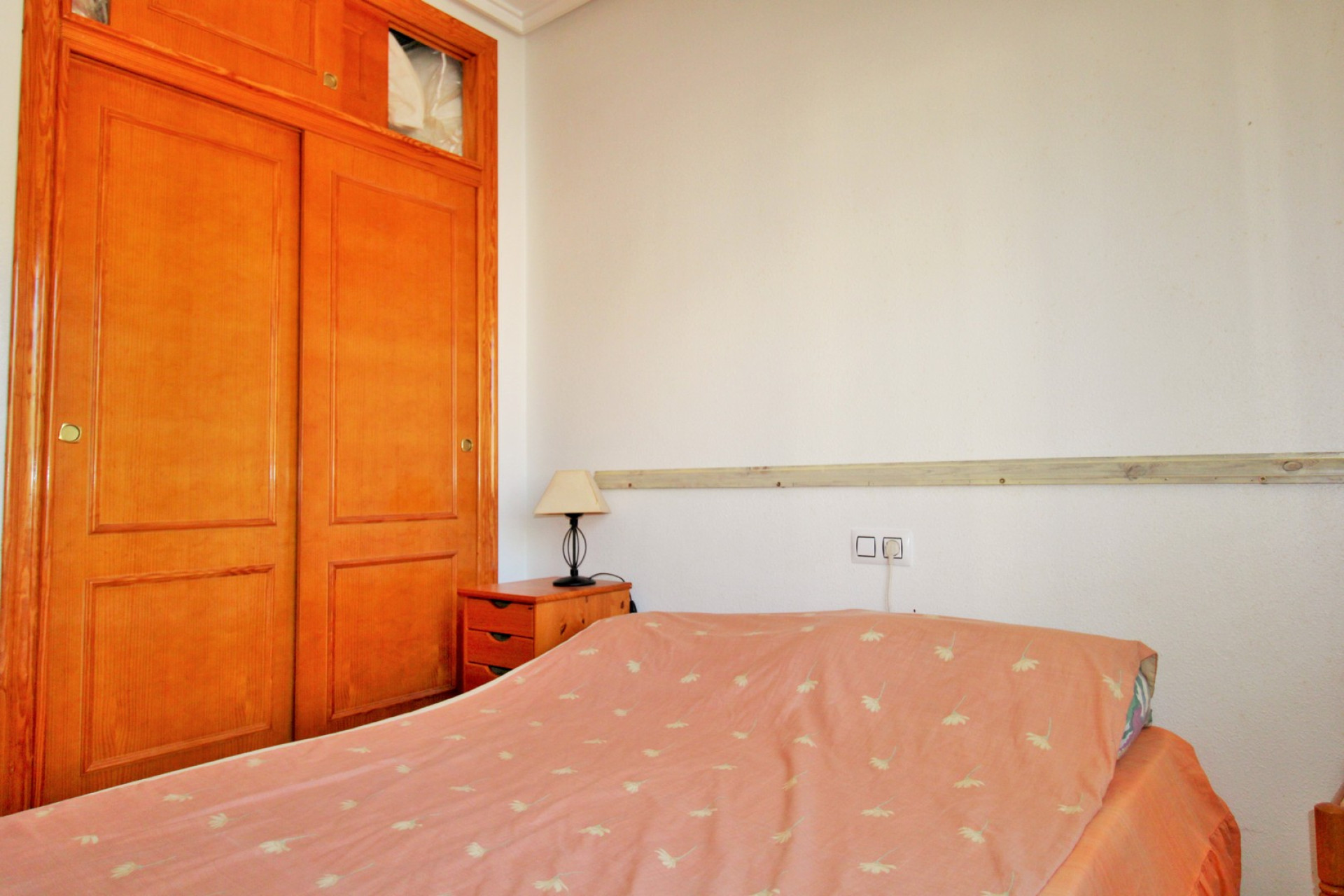 Resale - Townhouse - Villamartin