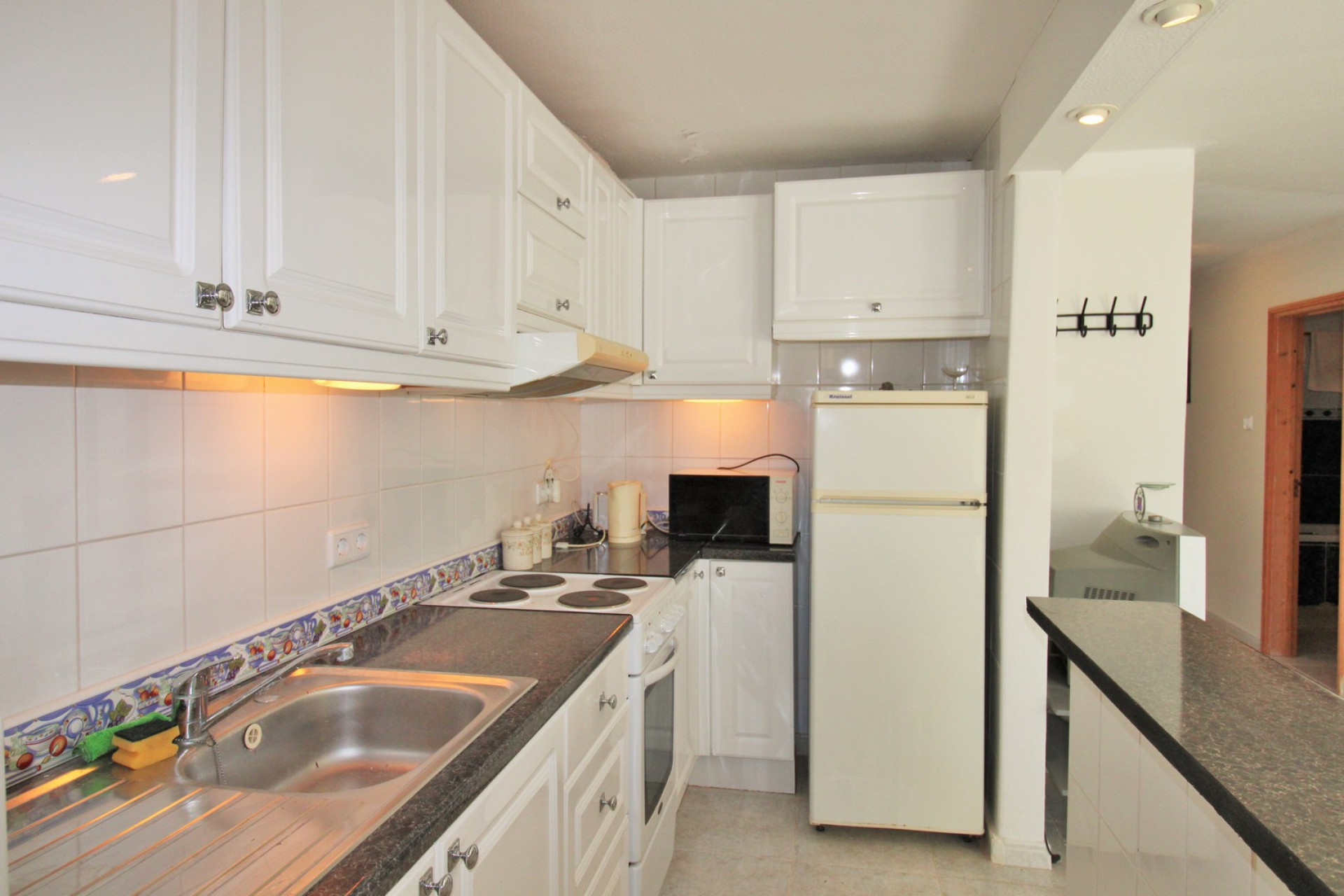 Resale - Townhouse - Villamartin