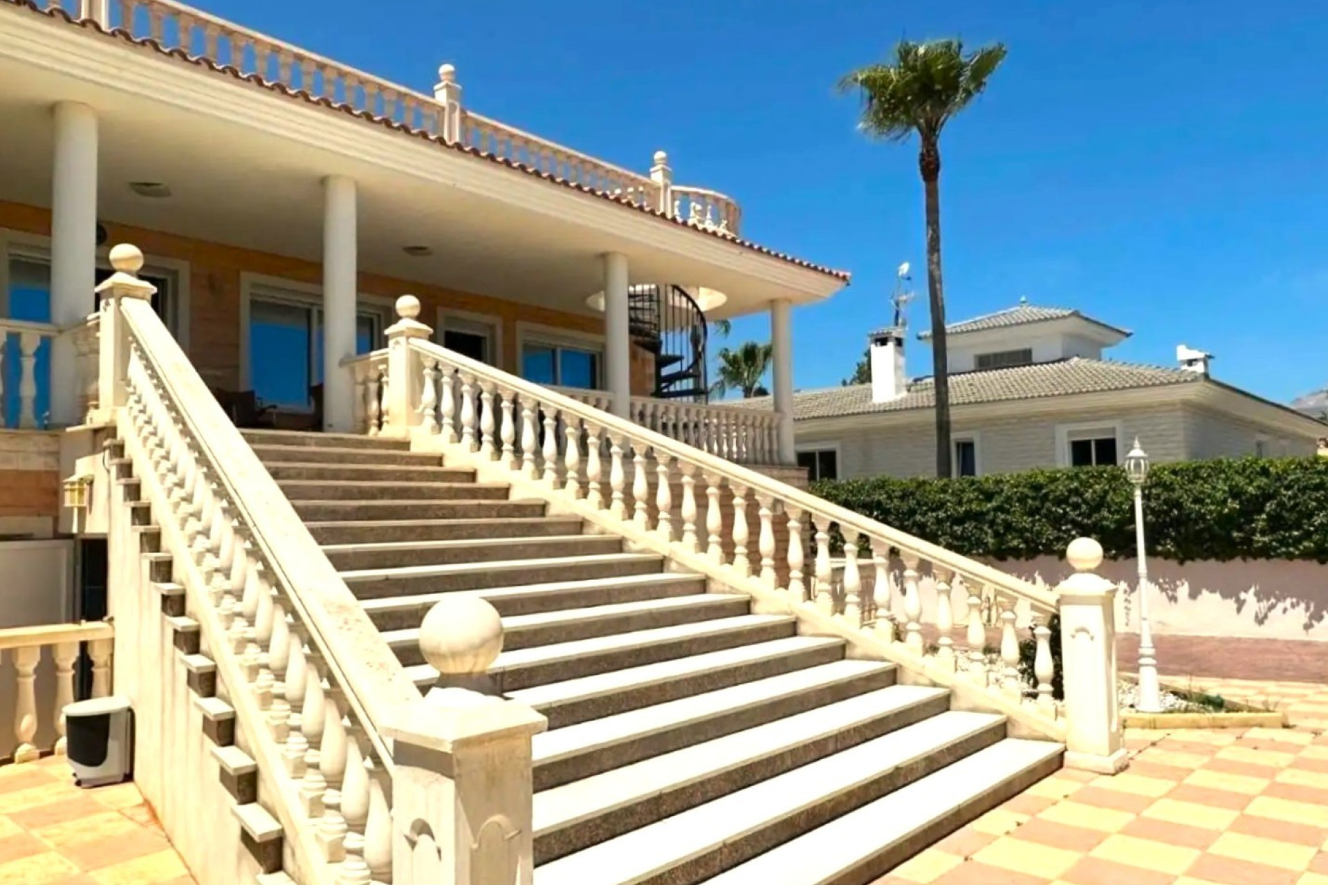 Resale - Villa - Alfaz del Pi - Alfas del Pí