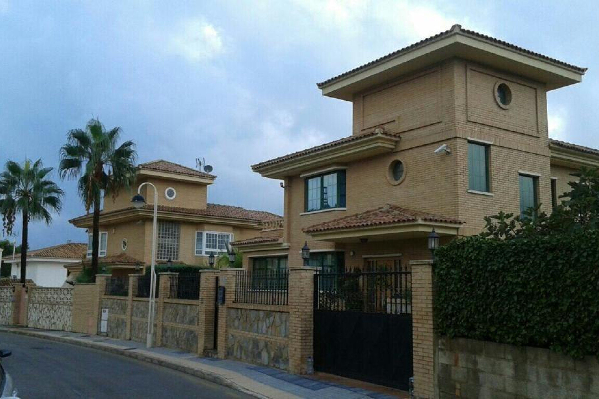 Resale - Villa - Benidorm - Zona Sierra Helada