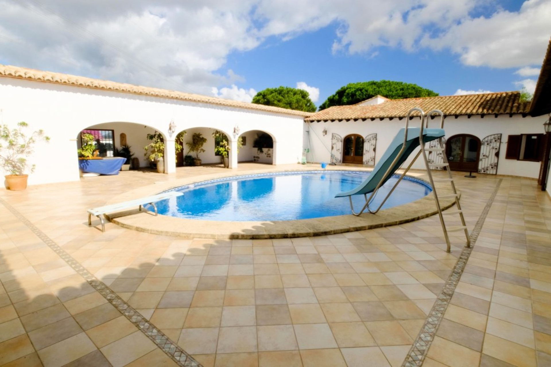 Resale - Villa - Benissa - Fustera