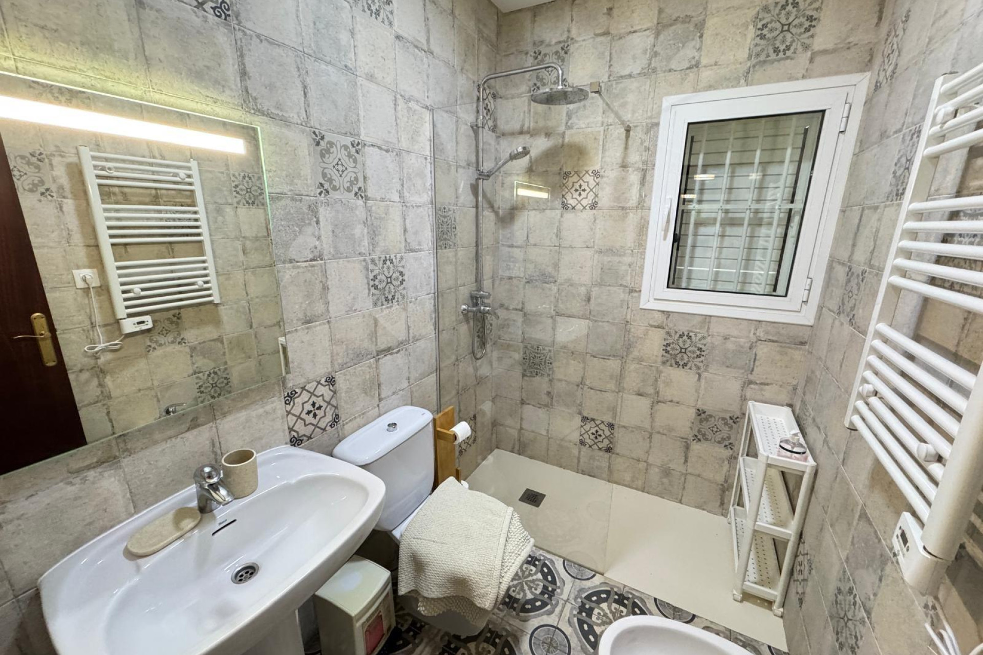 Resale - Villa - Cabo Roig - MUY CERCA DE LA PLAYA