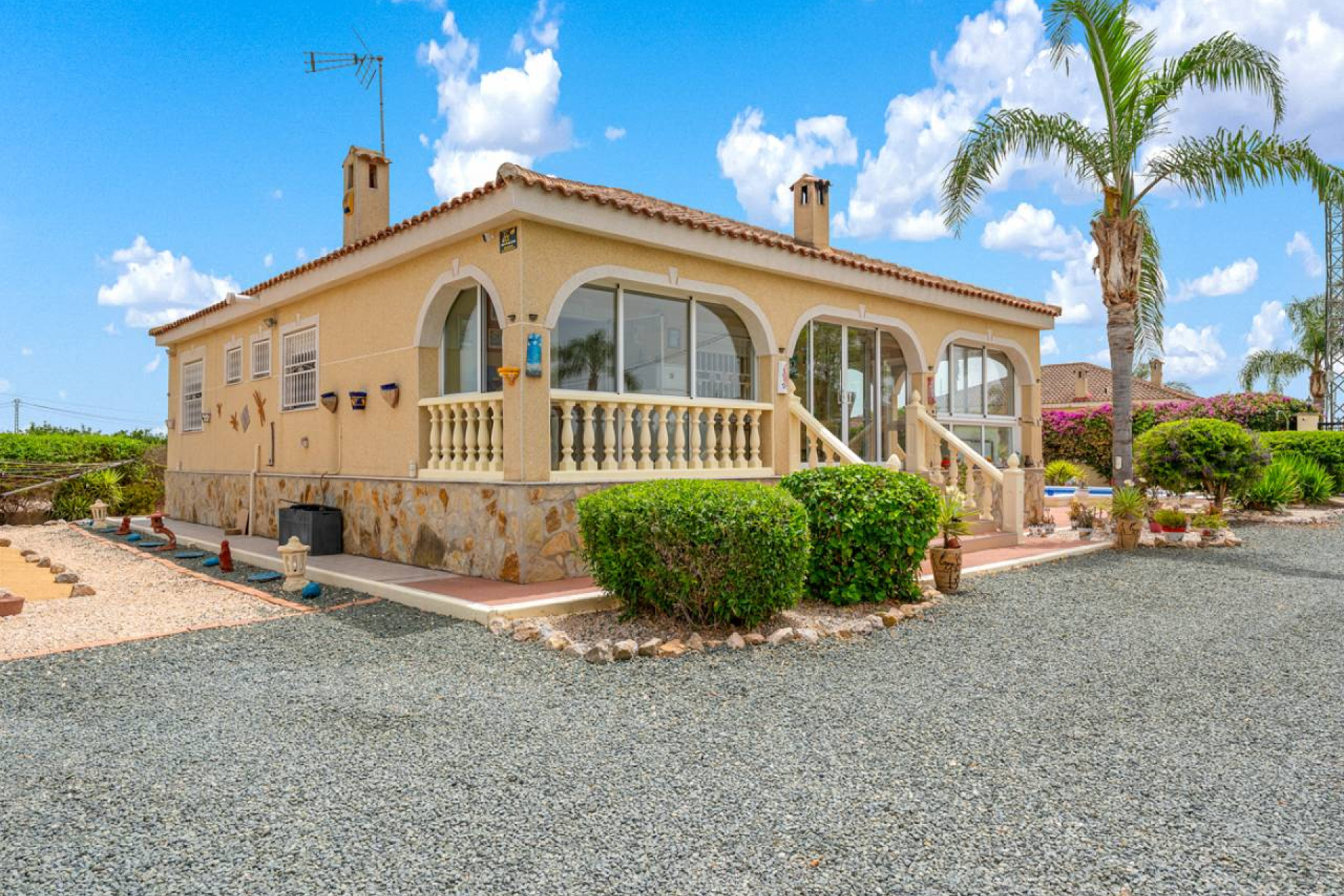 Resale - Villa - Catral
