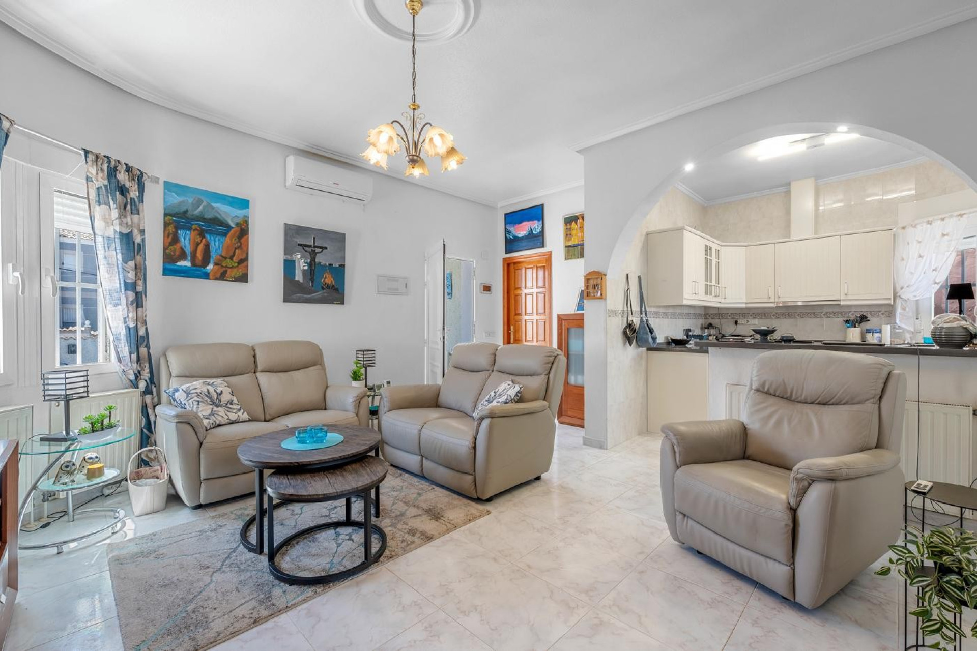 Resale - Villa - Ciudad Quesada - Central Quesada