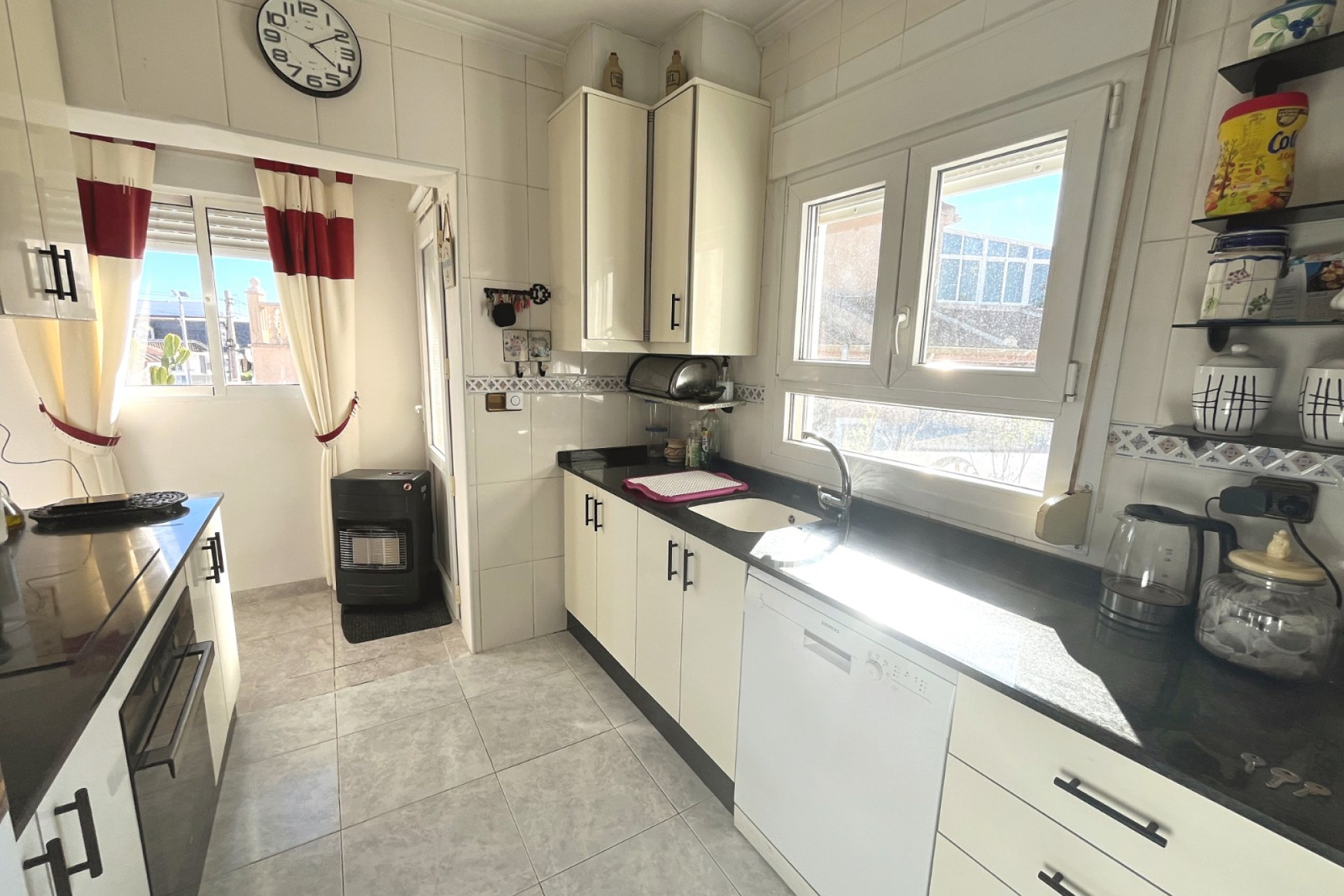 Resale - Villa - Ciudad Quesada - Central Quesada