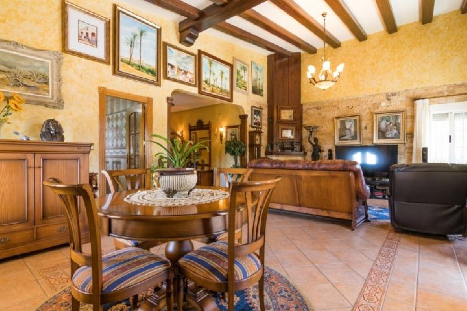 Resale - Villa - Crevillente