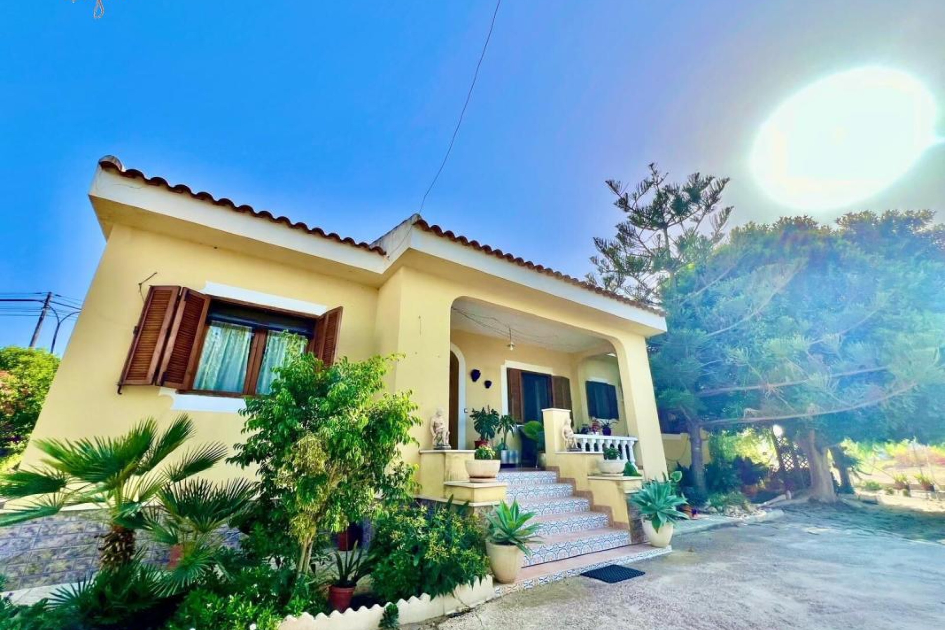 Resale - Villa - Daya Vieja