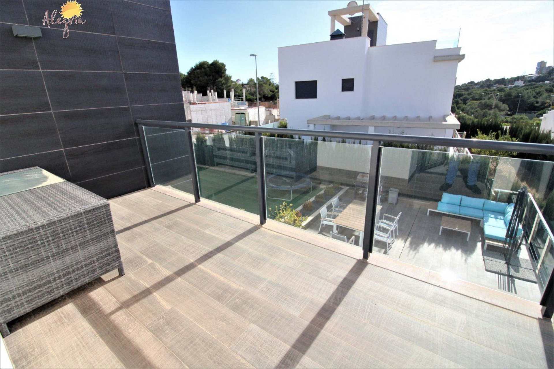 Resale - Villa de Lujo - Orihuela Costa - La Zenia