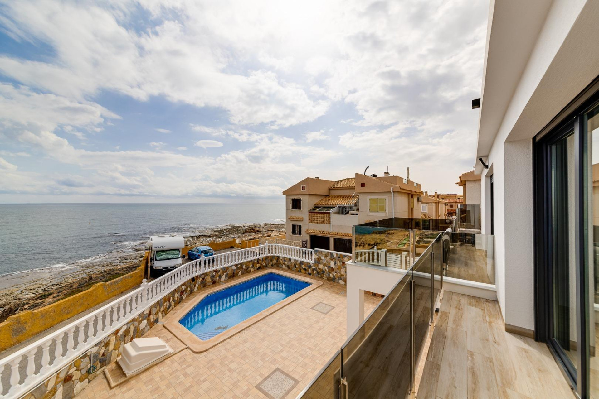 Resale - Villa de Lujo - Torrevieja - Cabo cervera