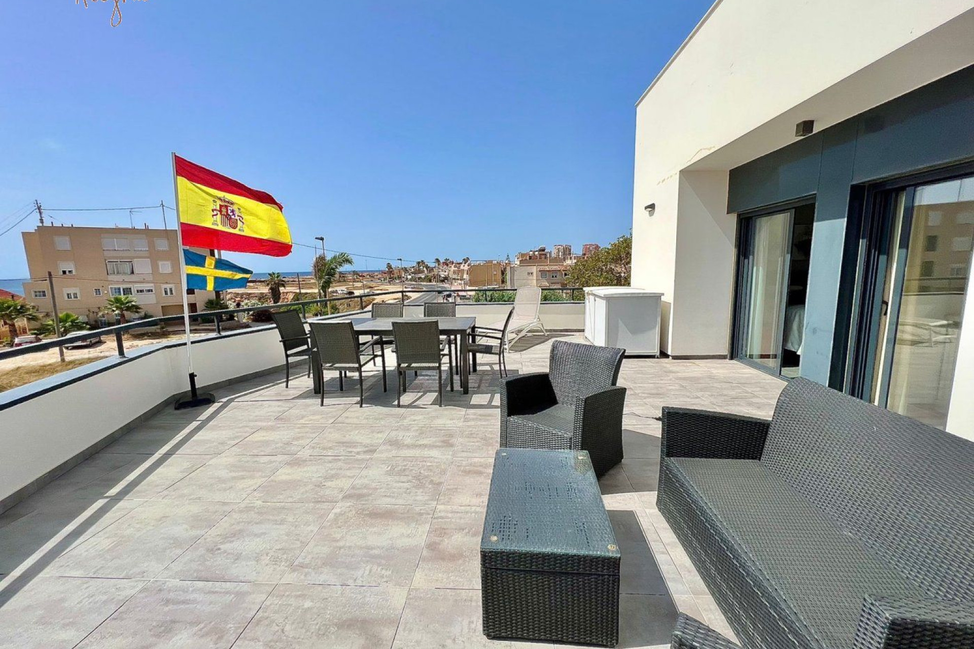 Resale - Villa de Lujo - Torrevieja - Playa de los locos