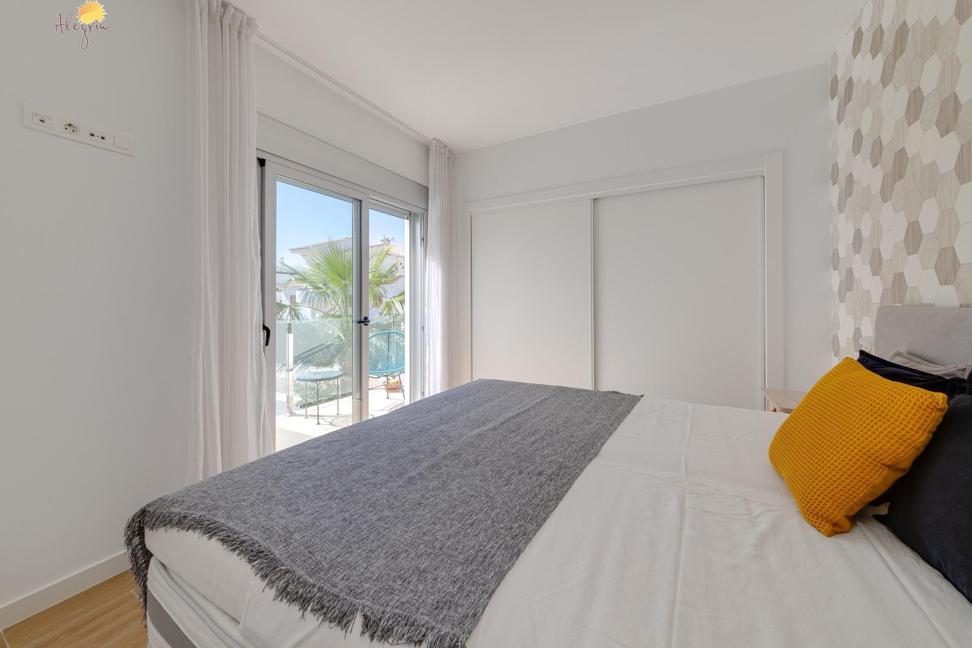 Resale - Villa de Lujo - Torrevieja - Rosaleda-los frutales