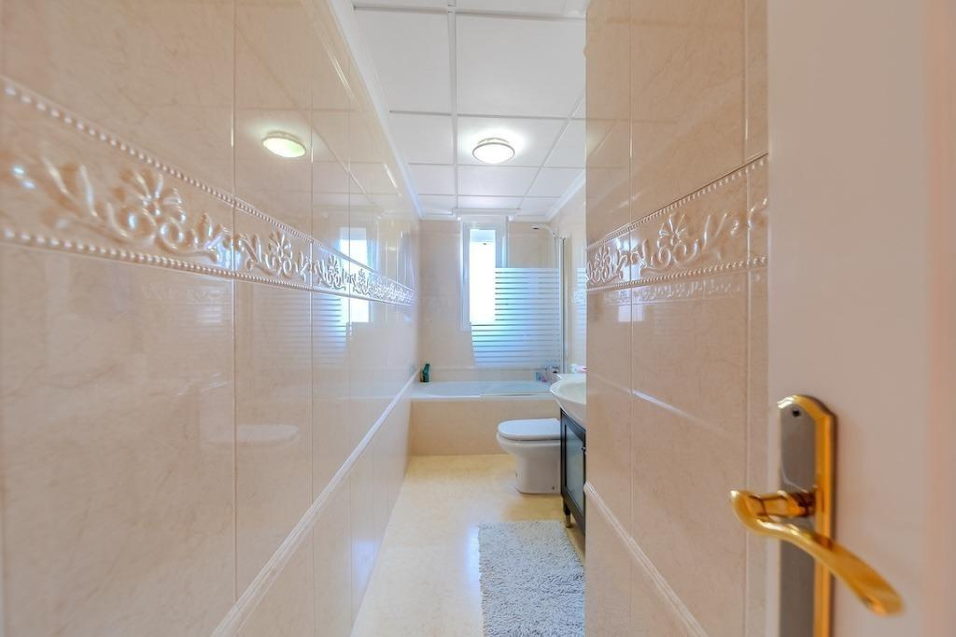 Resale - Villa de Lujo - Torrevieja - Torre la mata