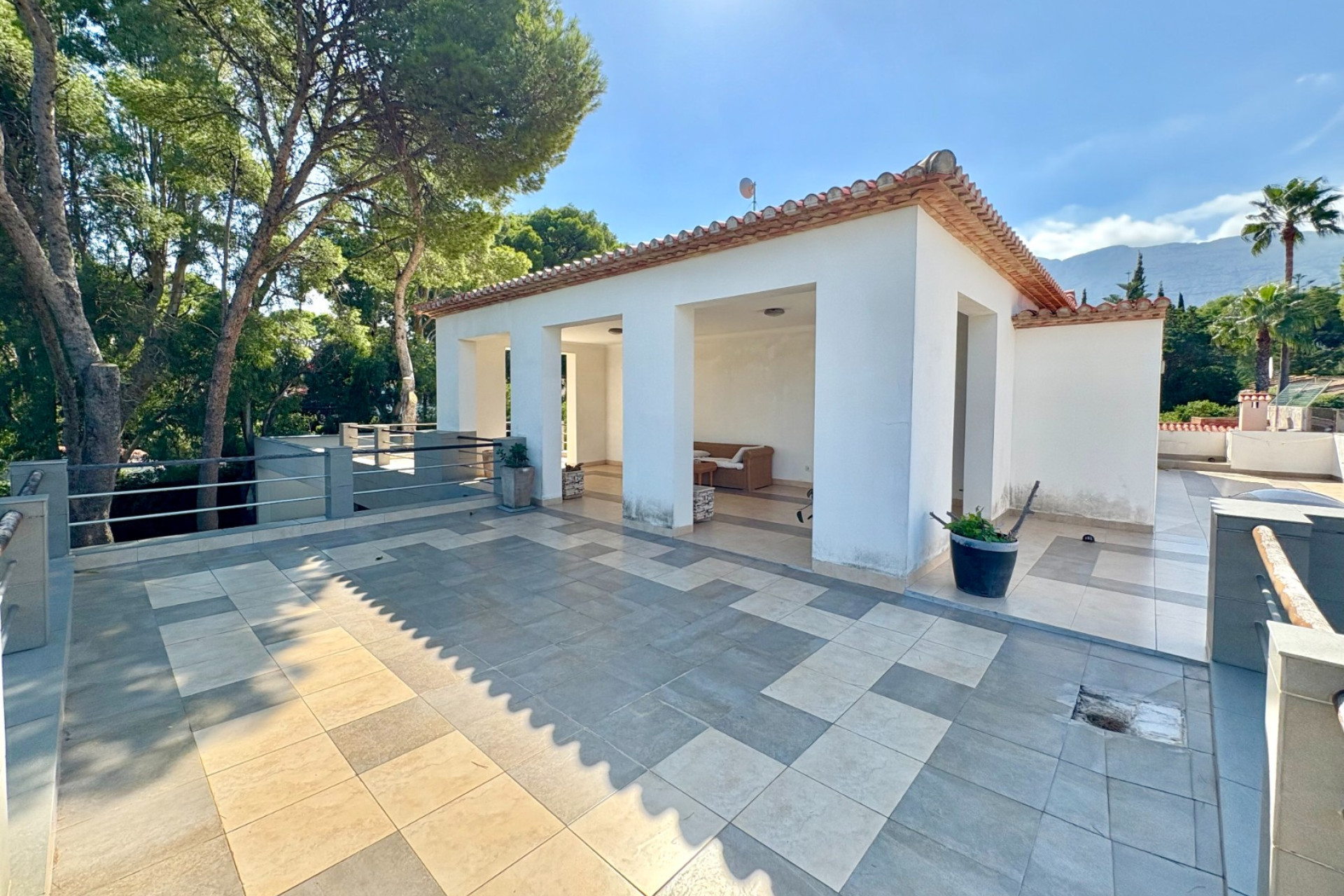 Resale - Villa - Denia - Las Rotas - Les Rotes