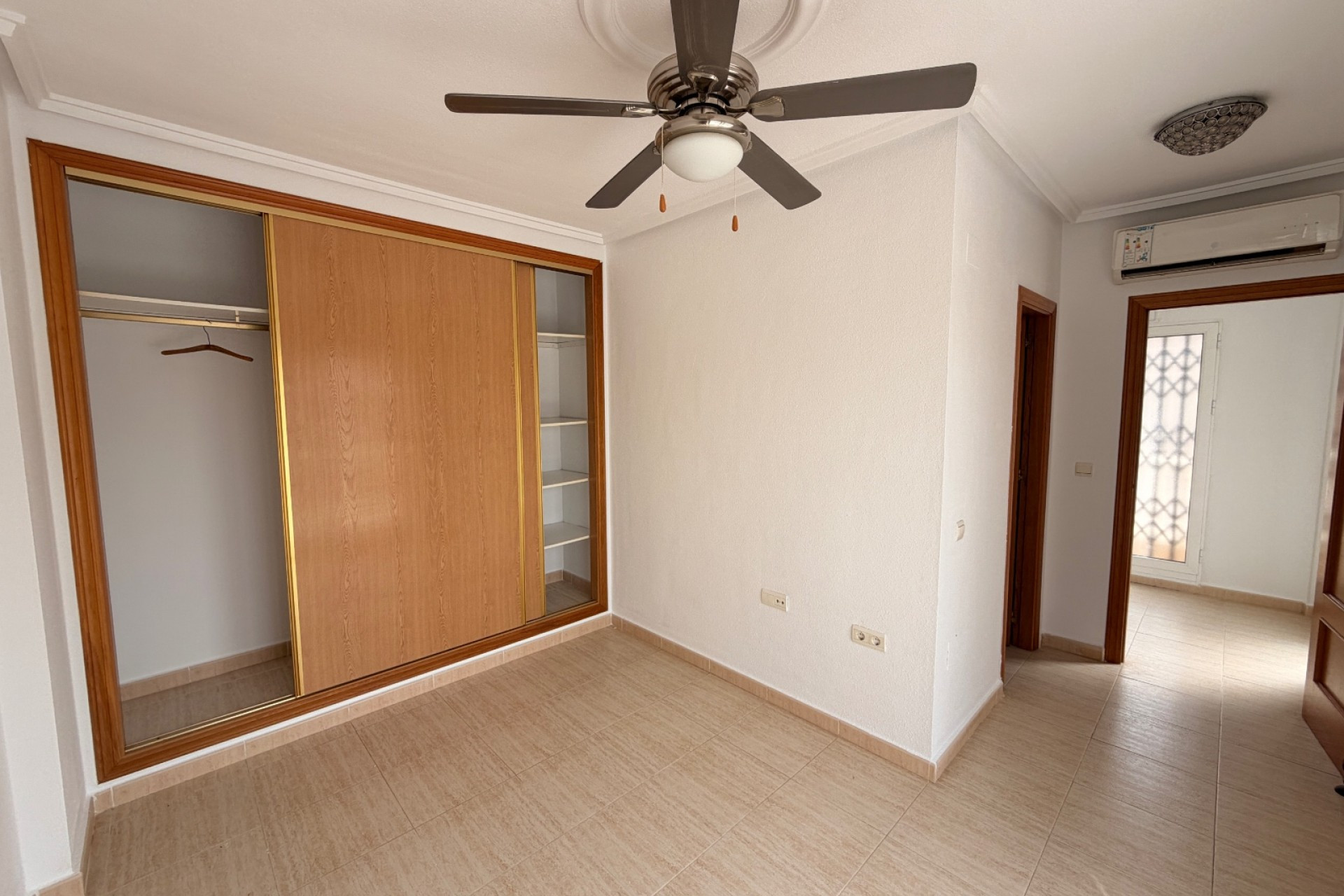 Resale - Villa Detached - Benijofar - Benimar