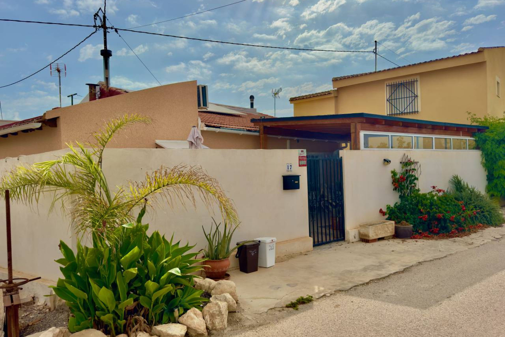 Resale - Villa - Dolores