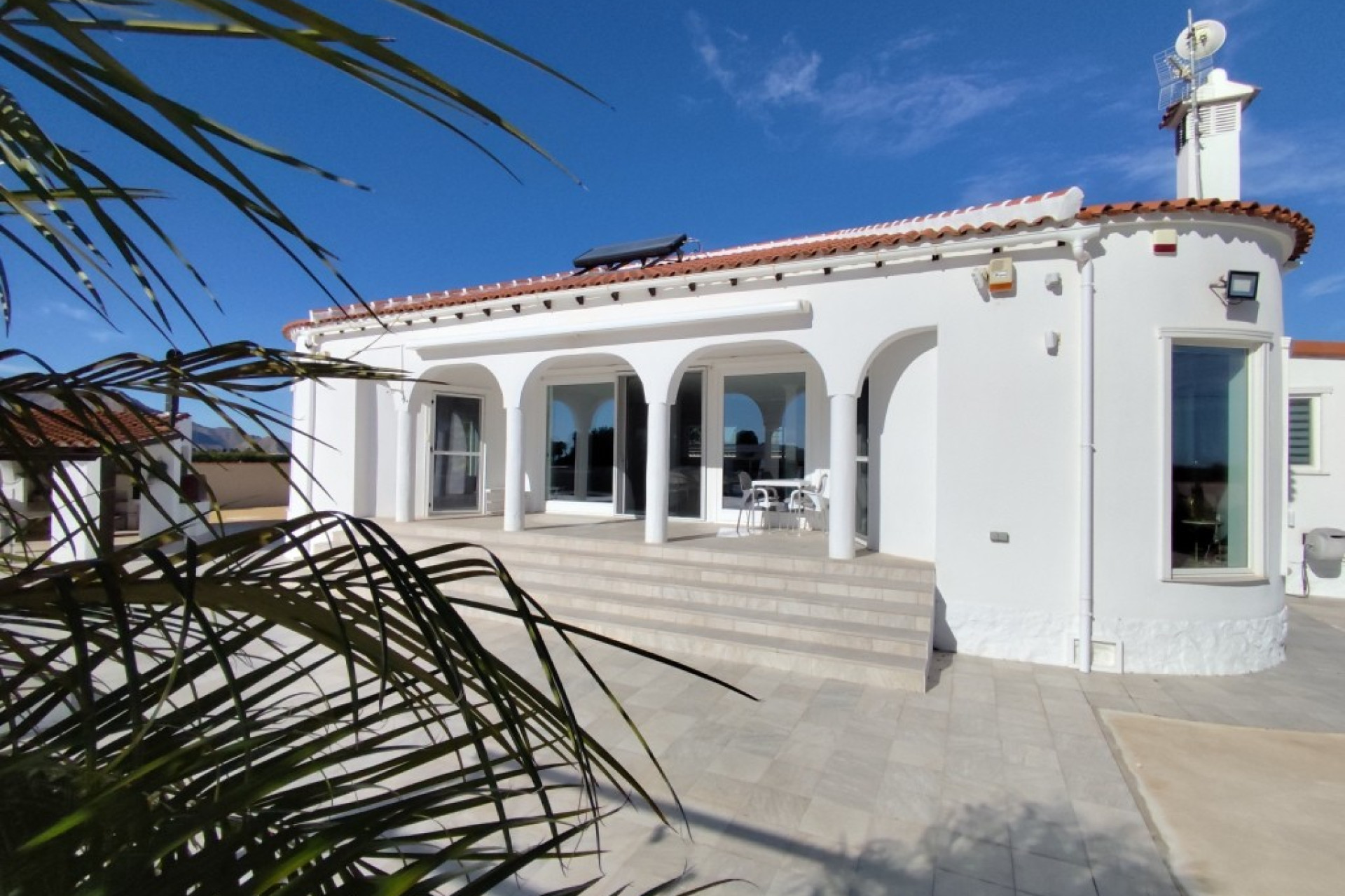 Resale - Villa - El Mudamiento