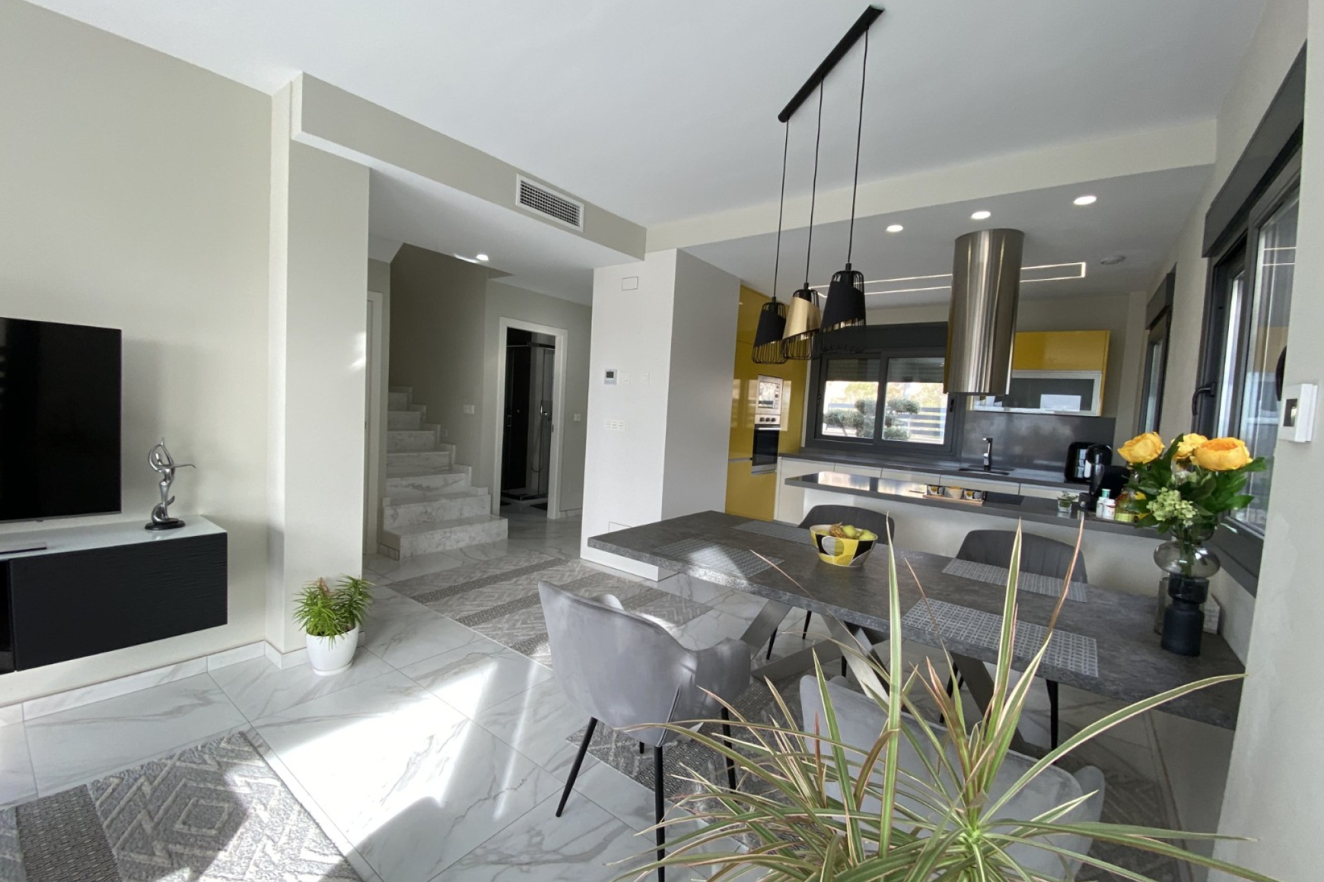 Resale - Villa - Finestrat - Finestrat Urbanizaciones
