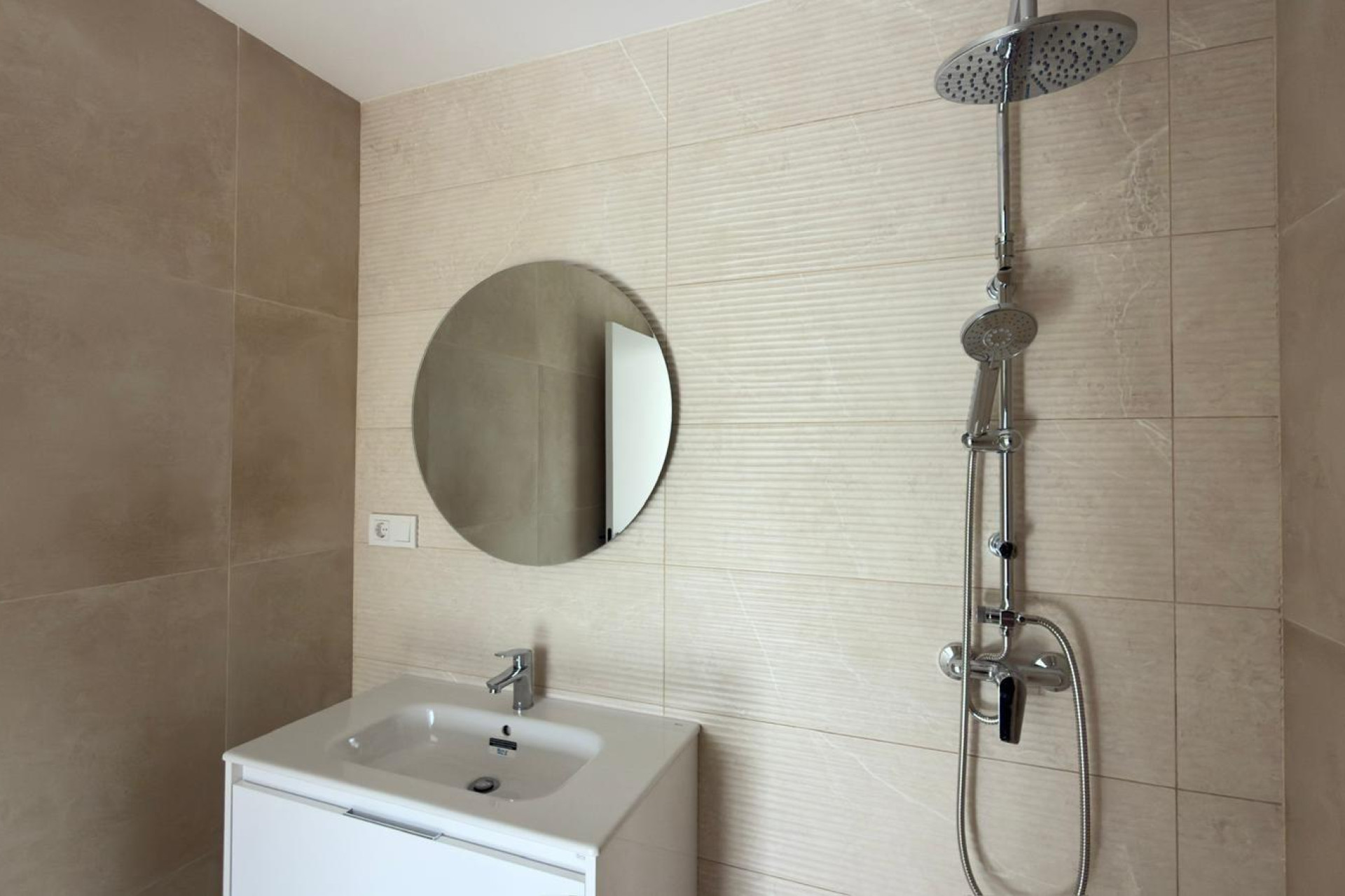 Resale - Villa - Finestrat - Finestrat Urbanizaciones