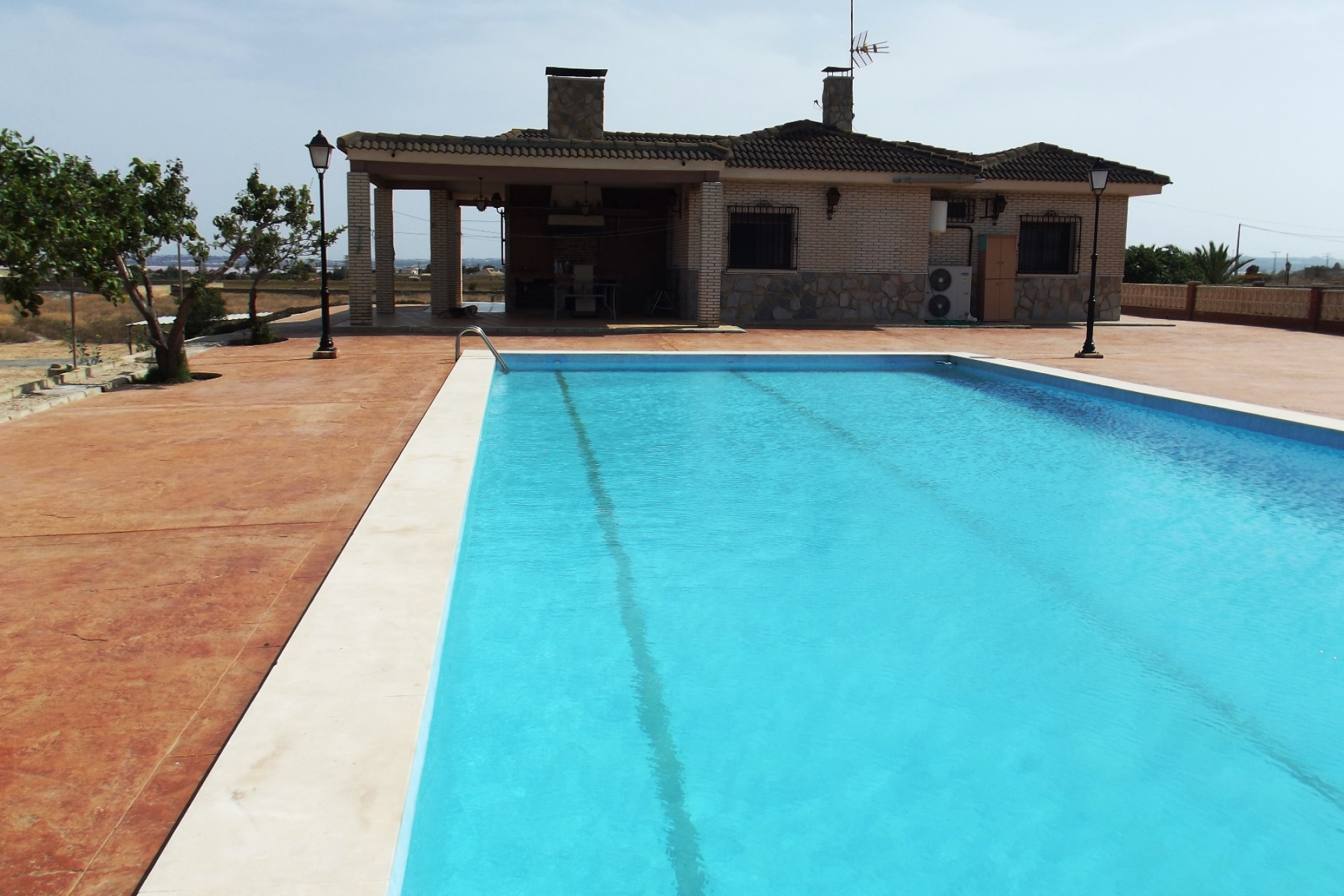 Resale - Villa for sale - Los Montesinos - La Herrada