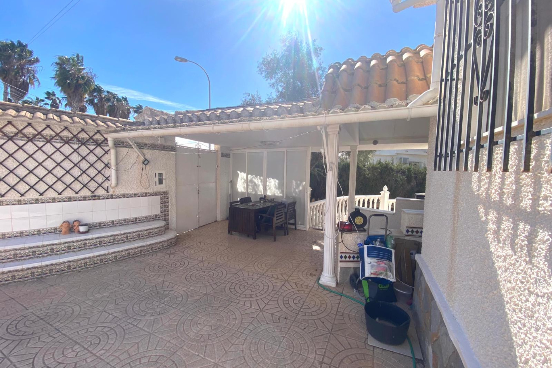 Resale - Villa for sale - Torrevieja - El Chaparral