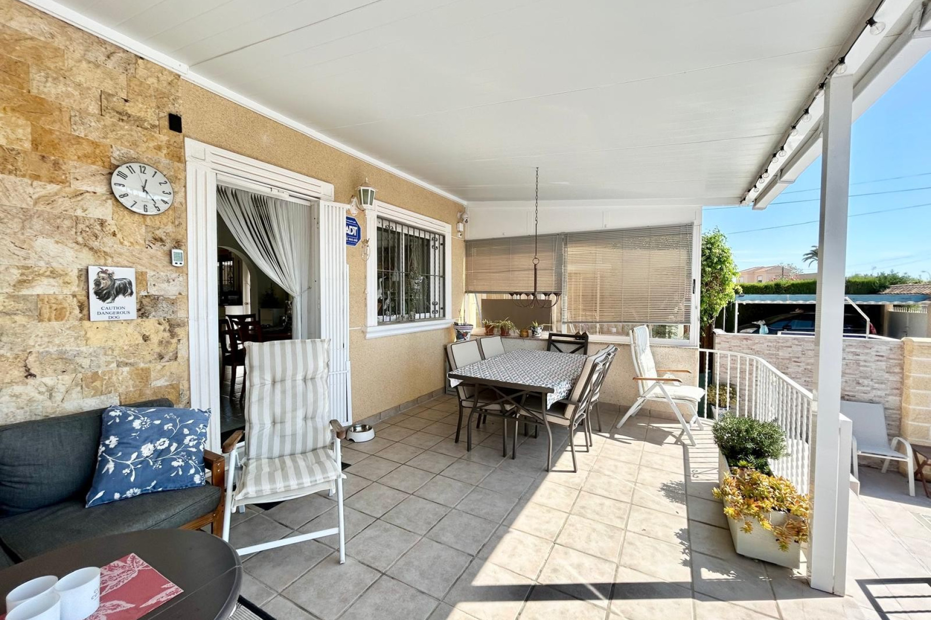 Resale - Villa for sale - Torrevieja - La Siesta