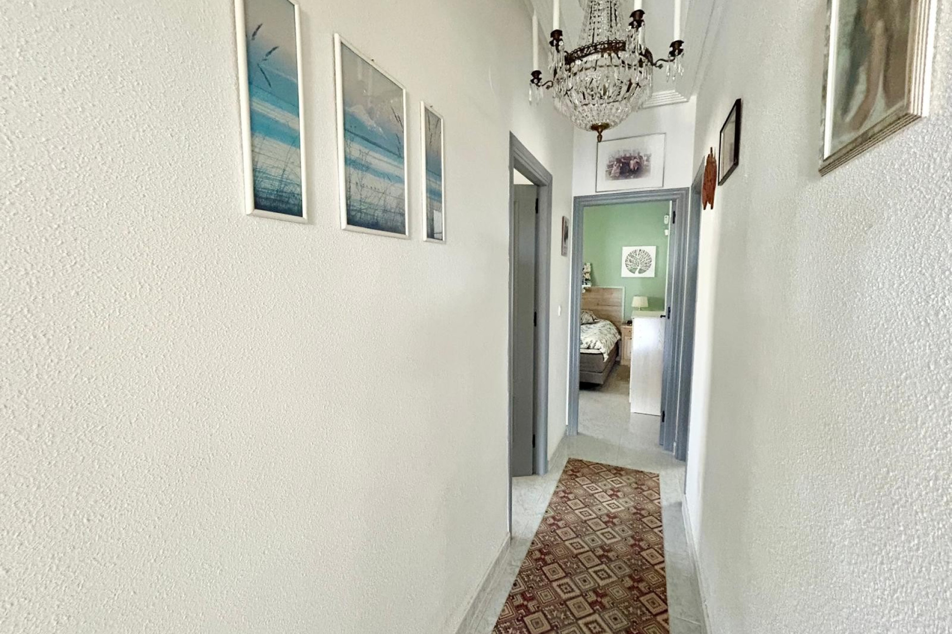 Resale - Villa for sale - Torrevieja - La Siesta