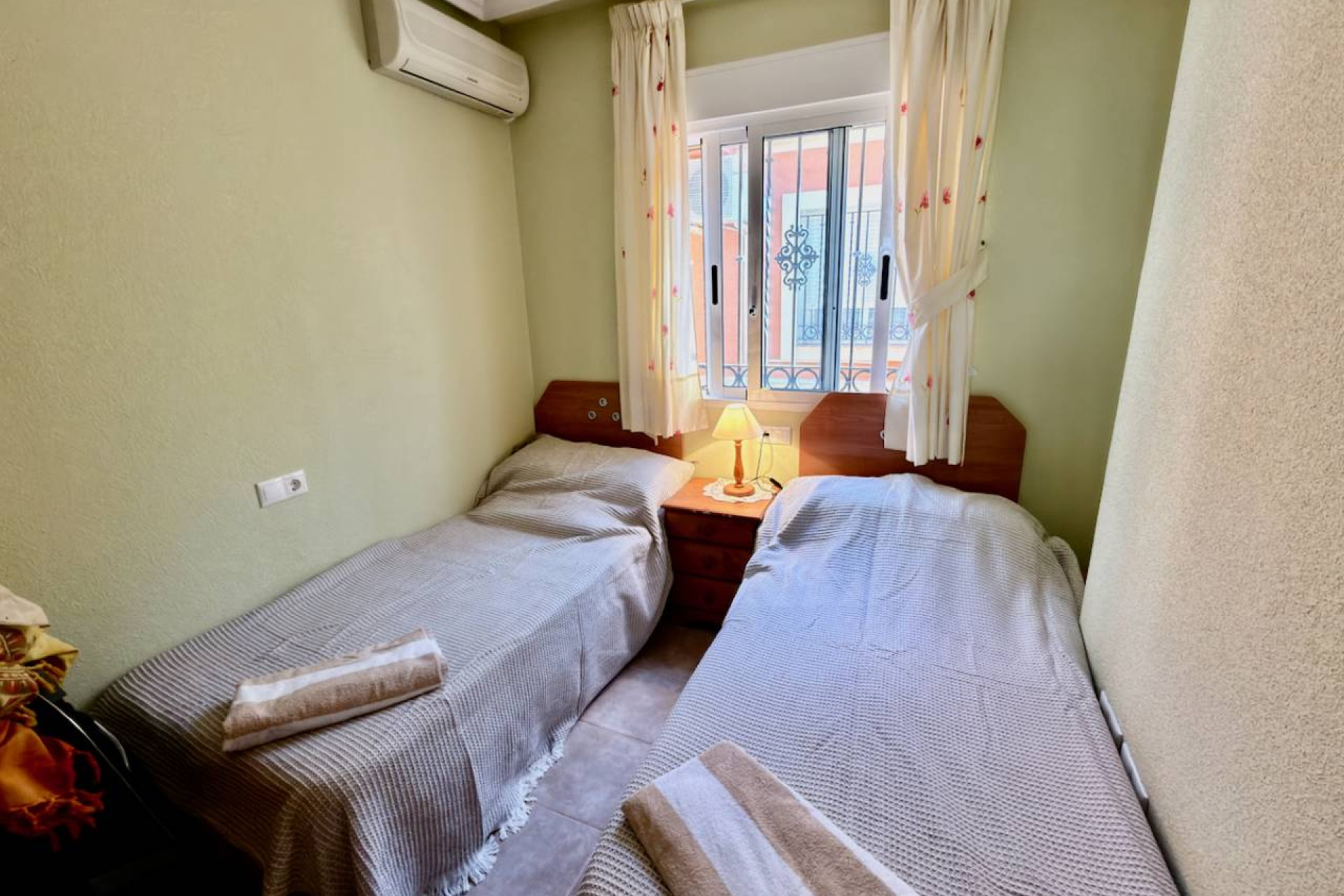 Resale - Villa - Guardamar del Segura - El Raso