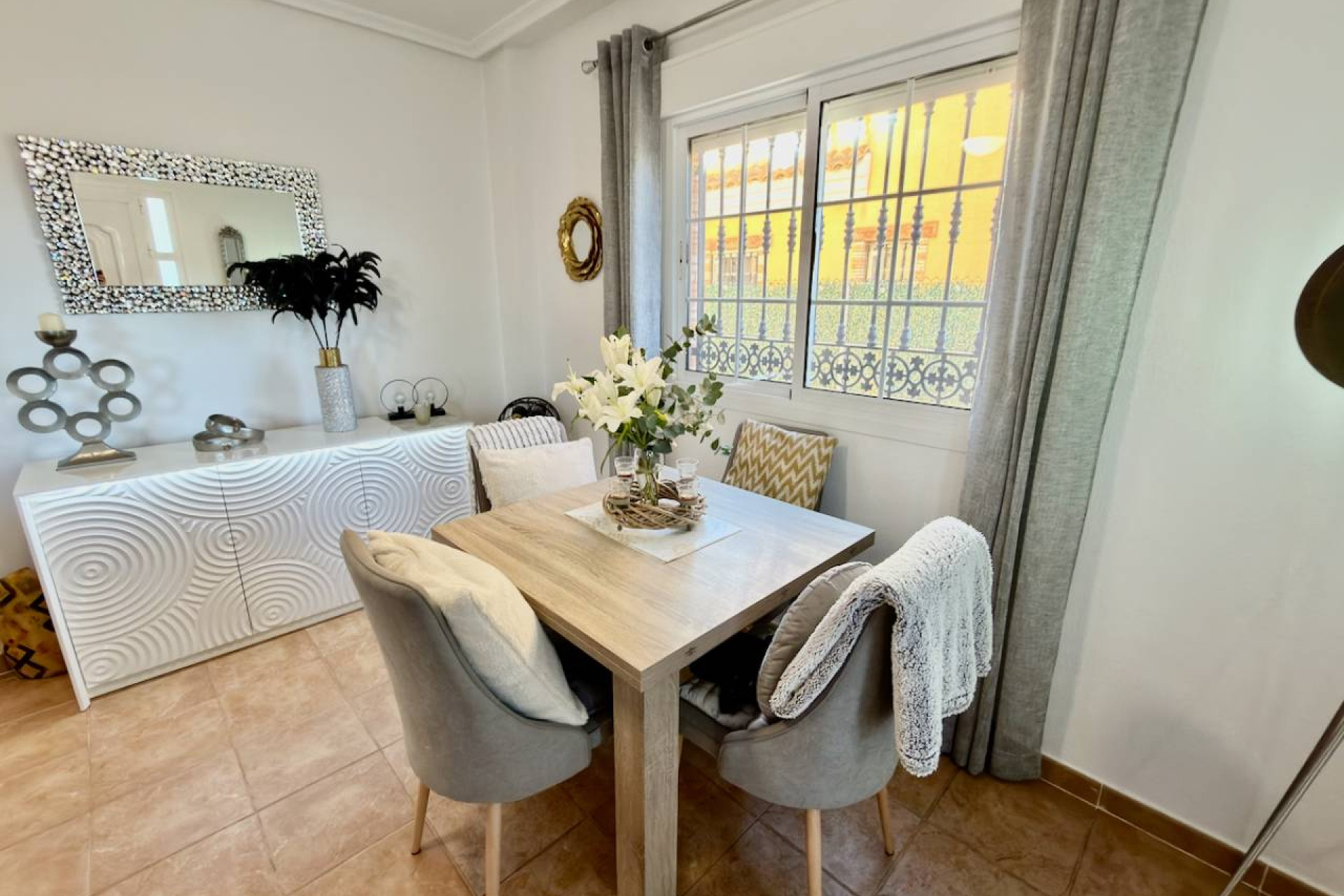 Resale - Villa - Guardamar del Segura - El Raso