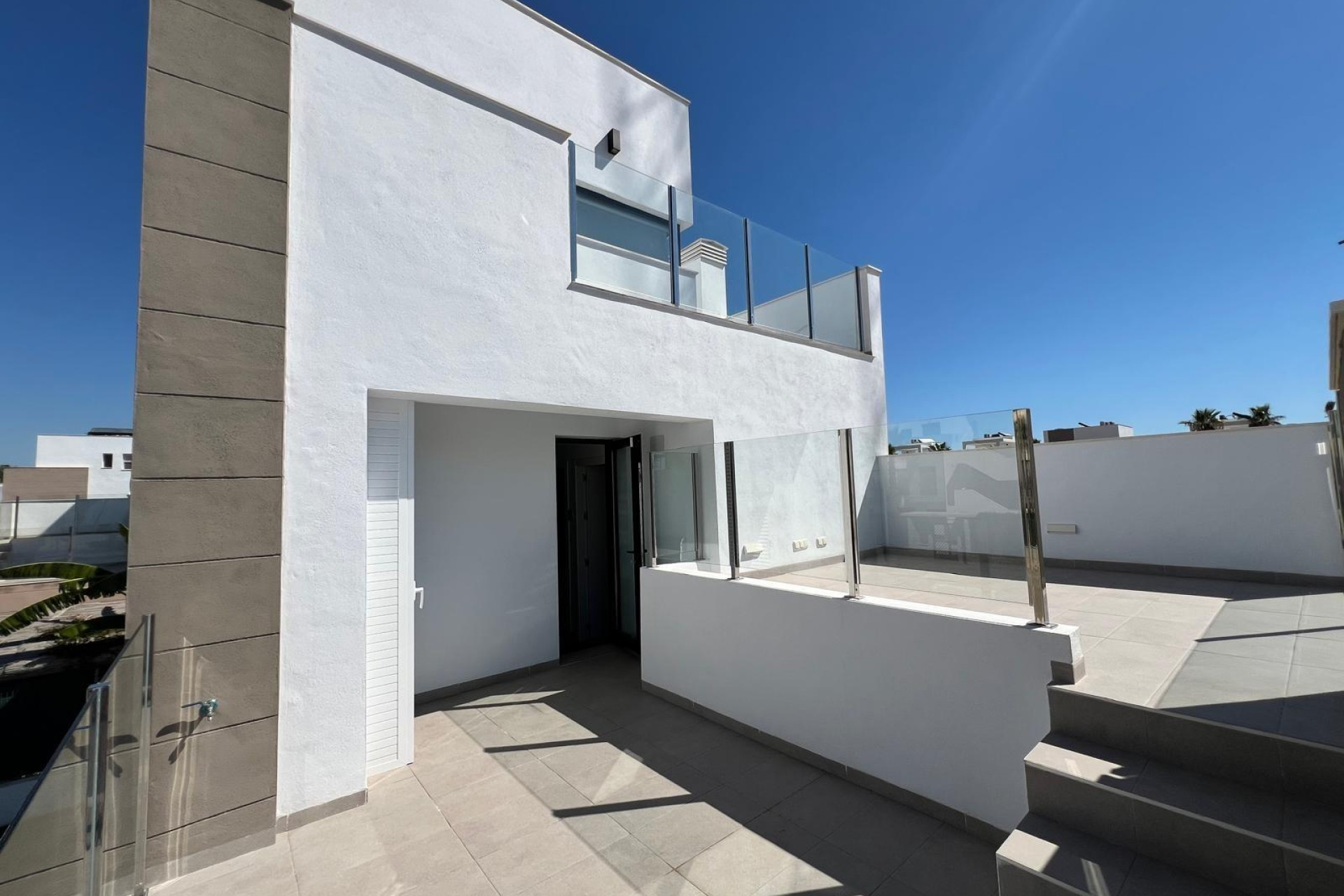 Resale - Villa - Guardamar del Segura - Guardamar - El Raso