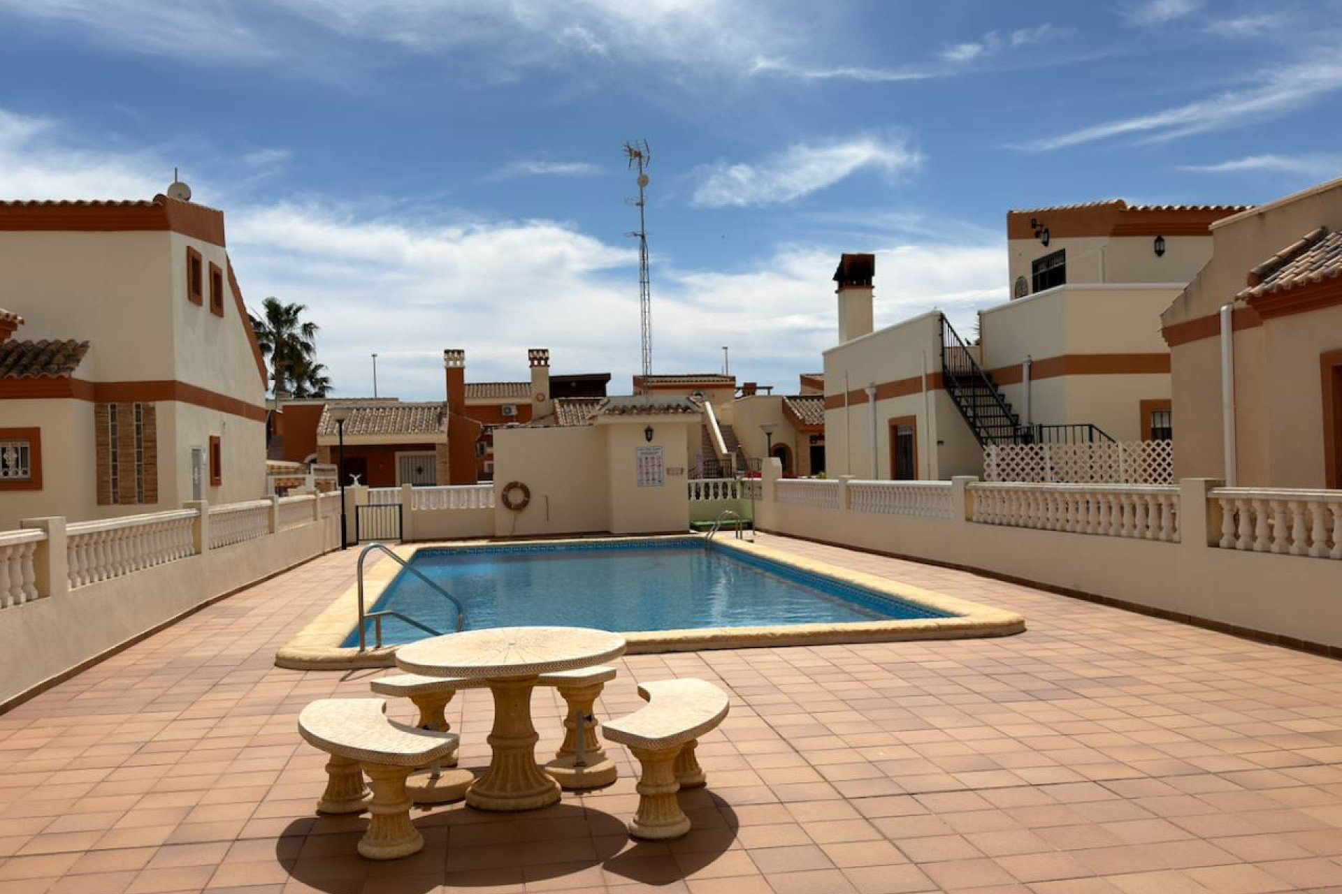 Resale - Villa - Guardamar del Segura